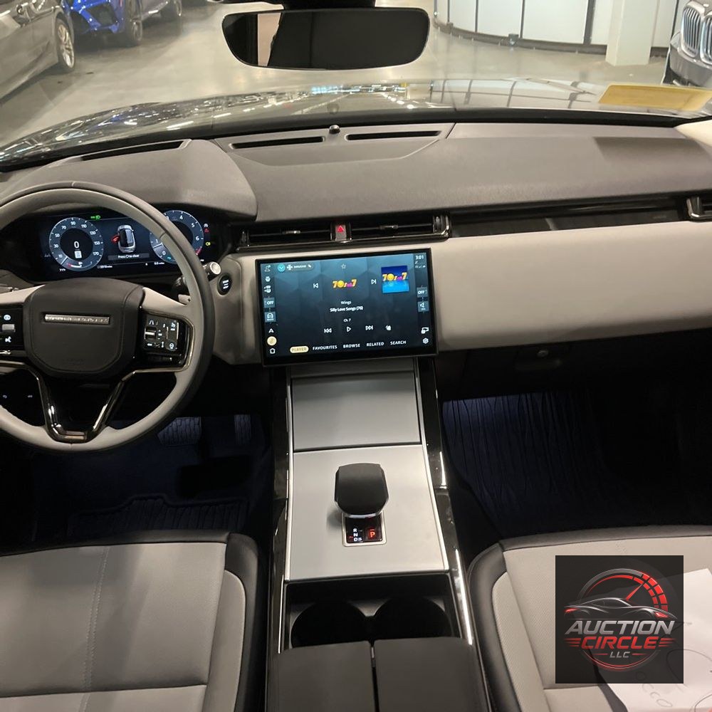 2025 Land Rover Range Rover Velar P250 S