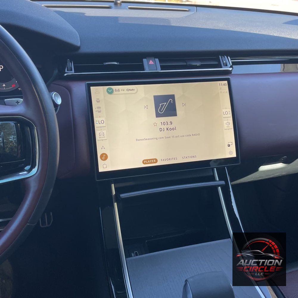 2024 Land Rover Range Rover Velar Dynamic HSE P400