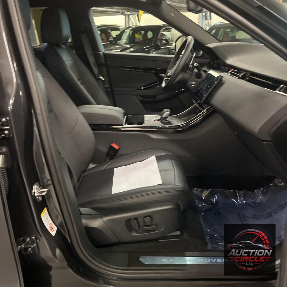 2025 Land Rover Range Rover Evoque Dynamic SE P250