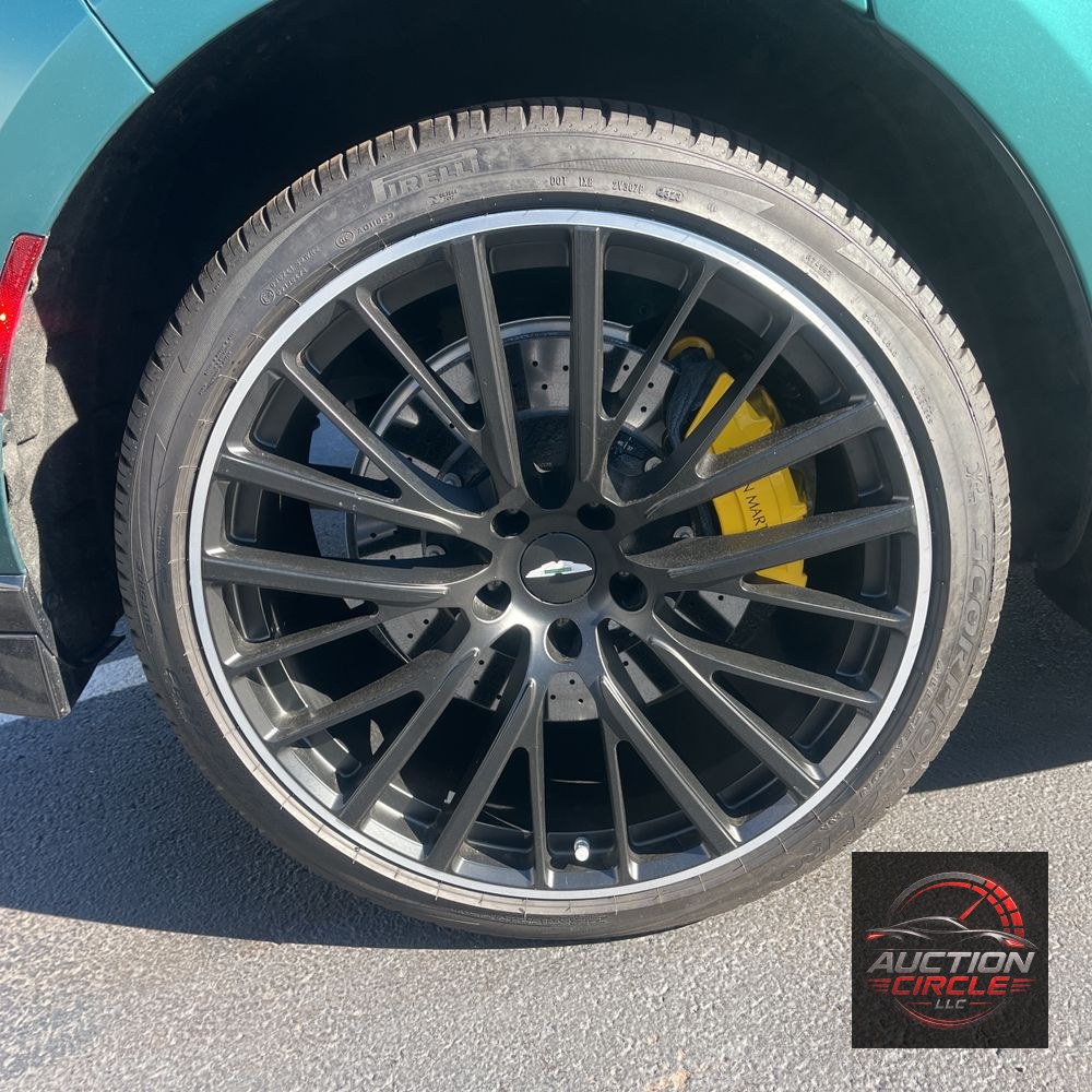 2023 Aston Martin DBX 707