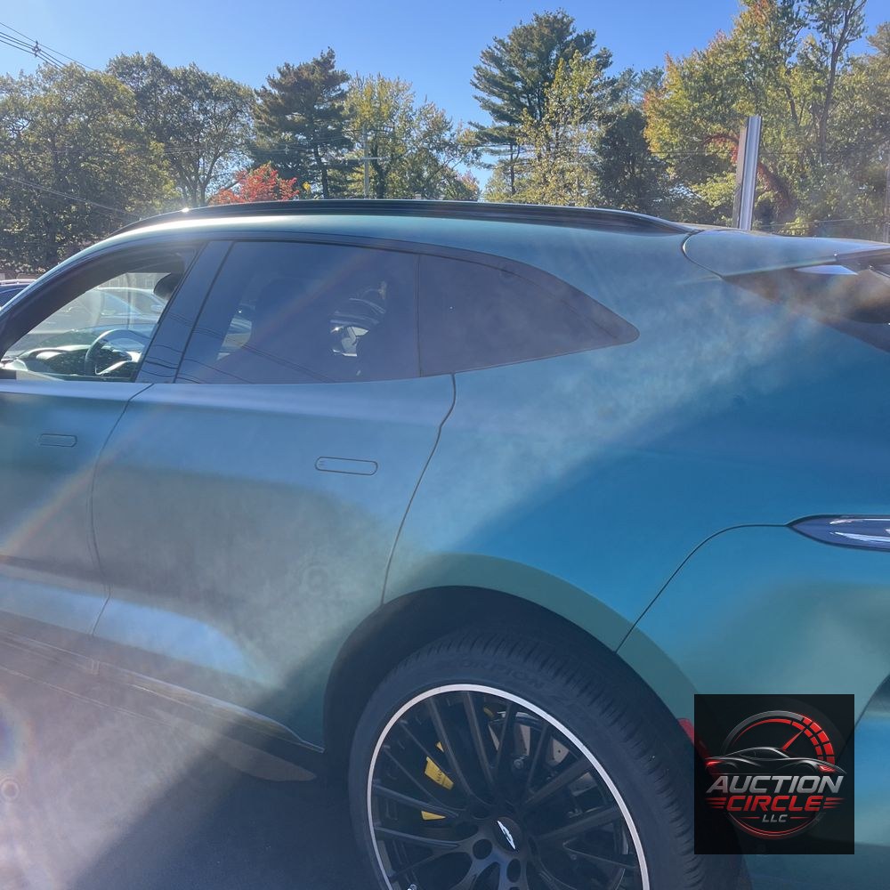 2023 Aston Martin DBX 707