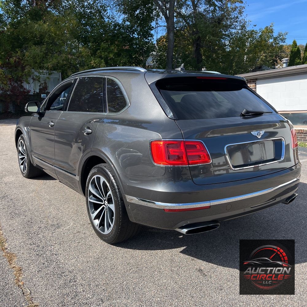 2018 Bentley Bentayga Base