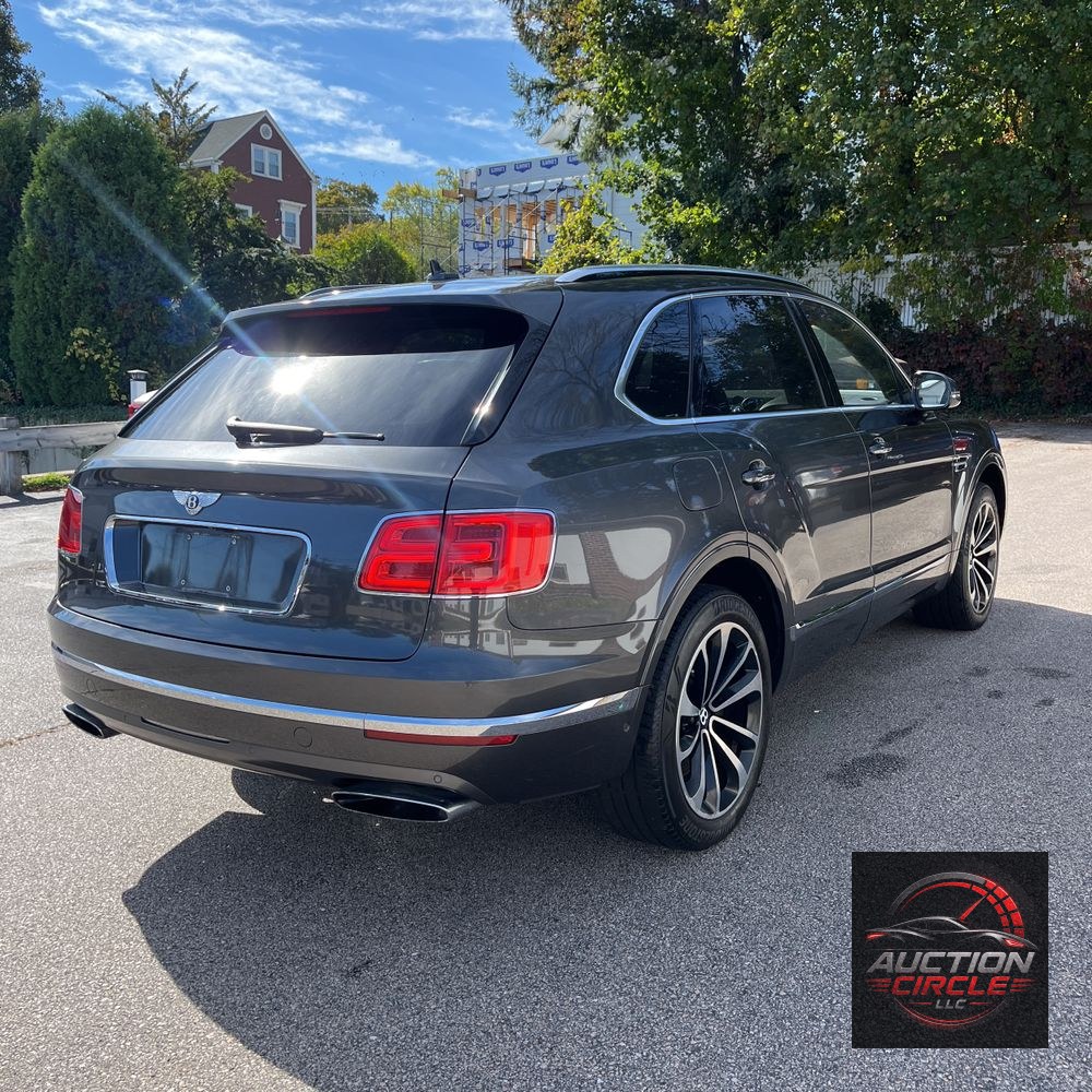 2018 Bentley Bentayga Base