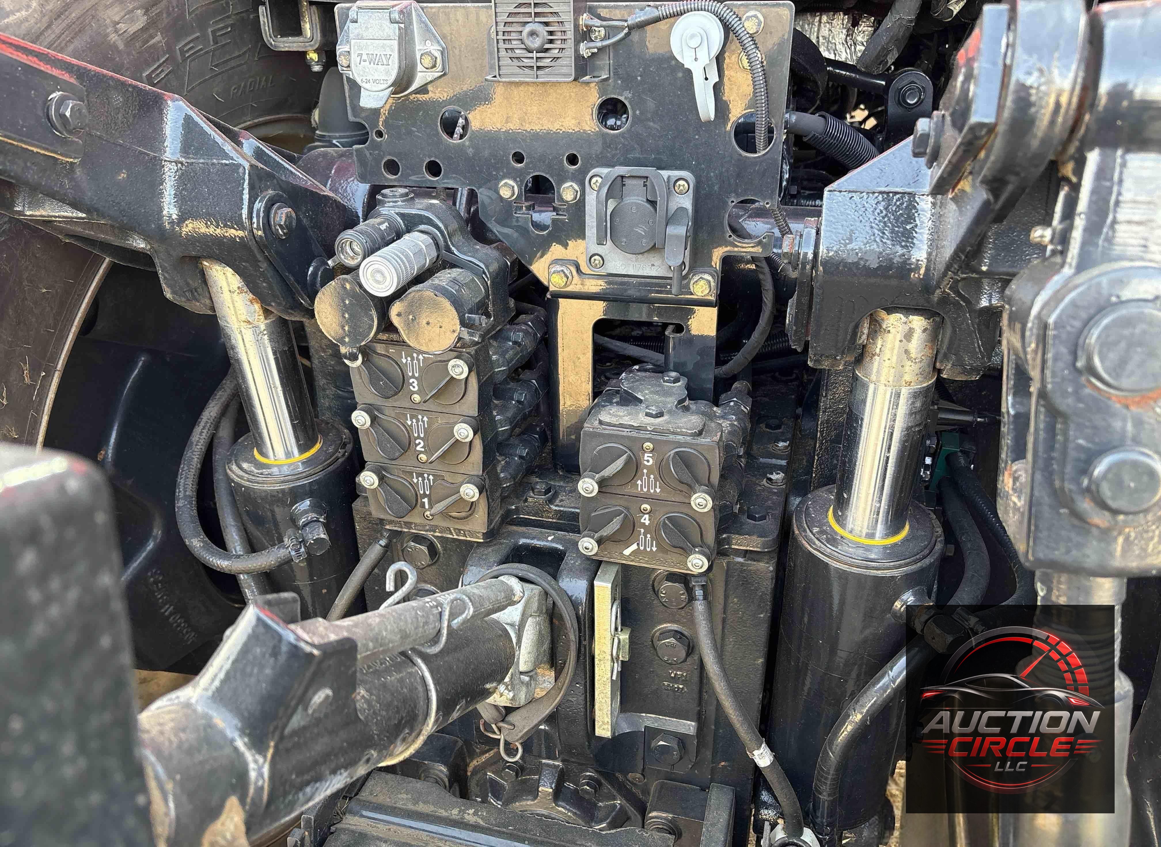 2018 Case IH Magnum 340