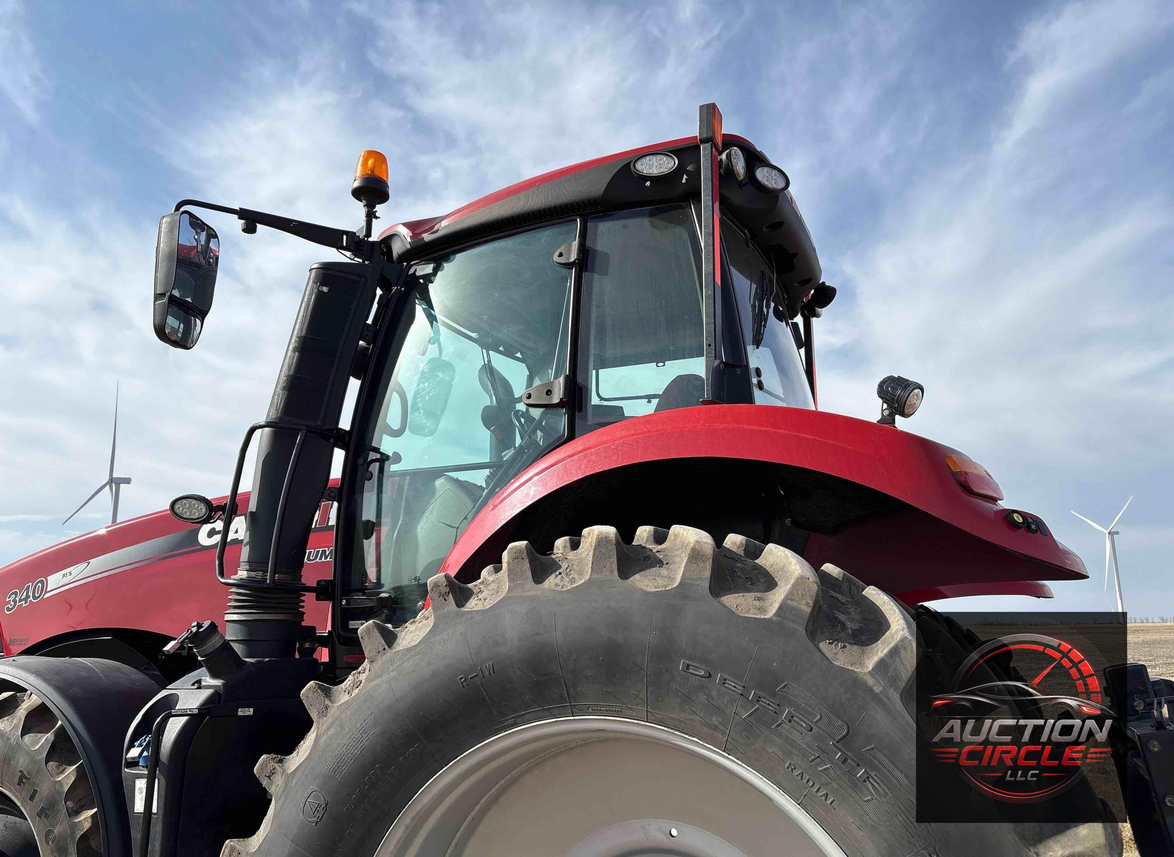 2018 Case IH Magnum 340