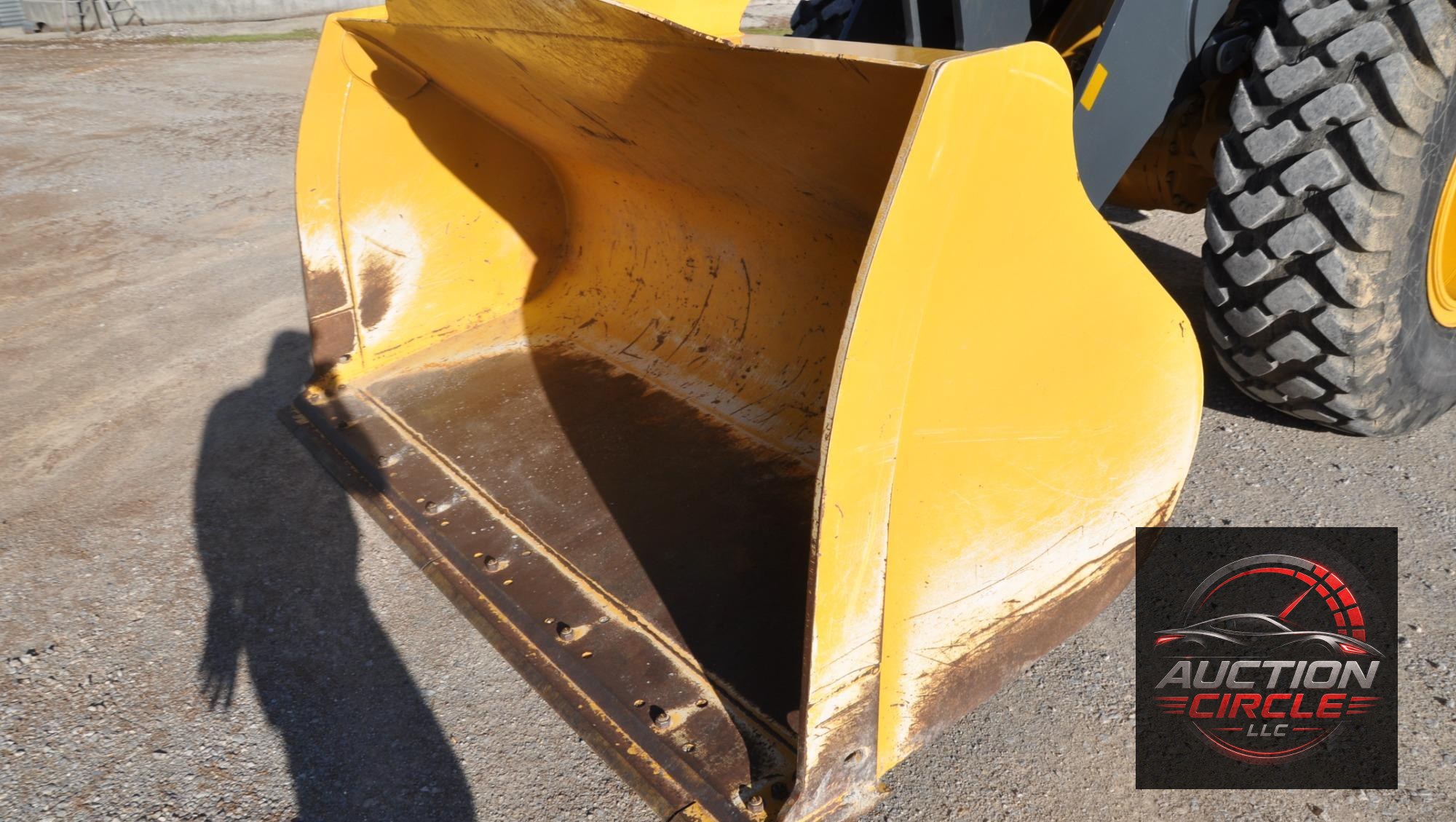 2022 John Deere 544 P-Tier Wheel Loader