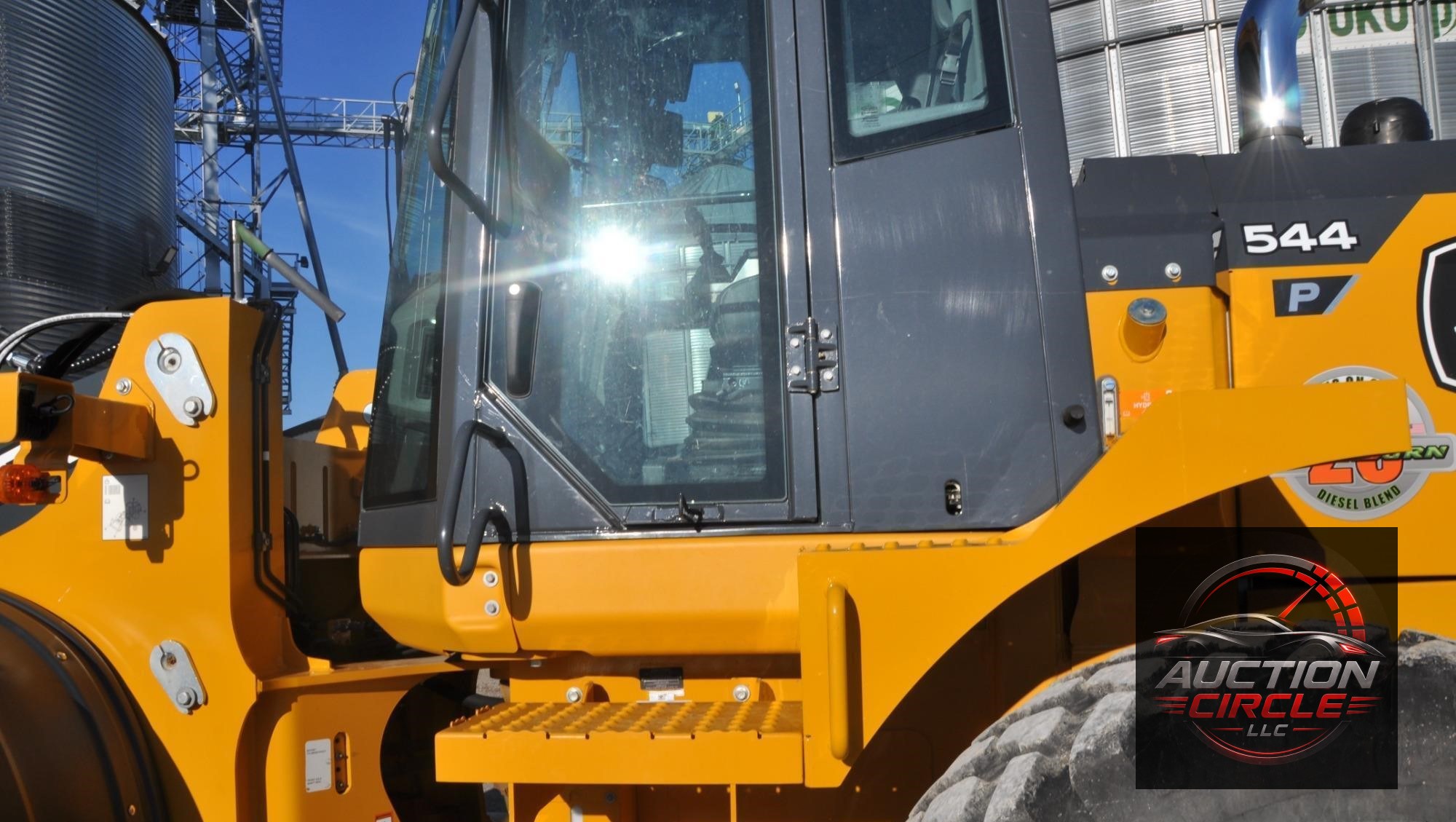 2022 John Deere 544 P-Tier Wheel Loader
