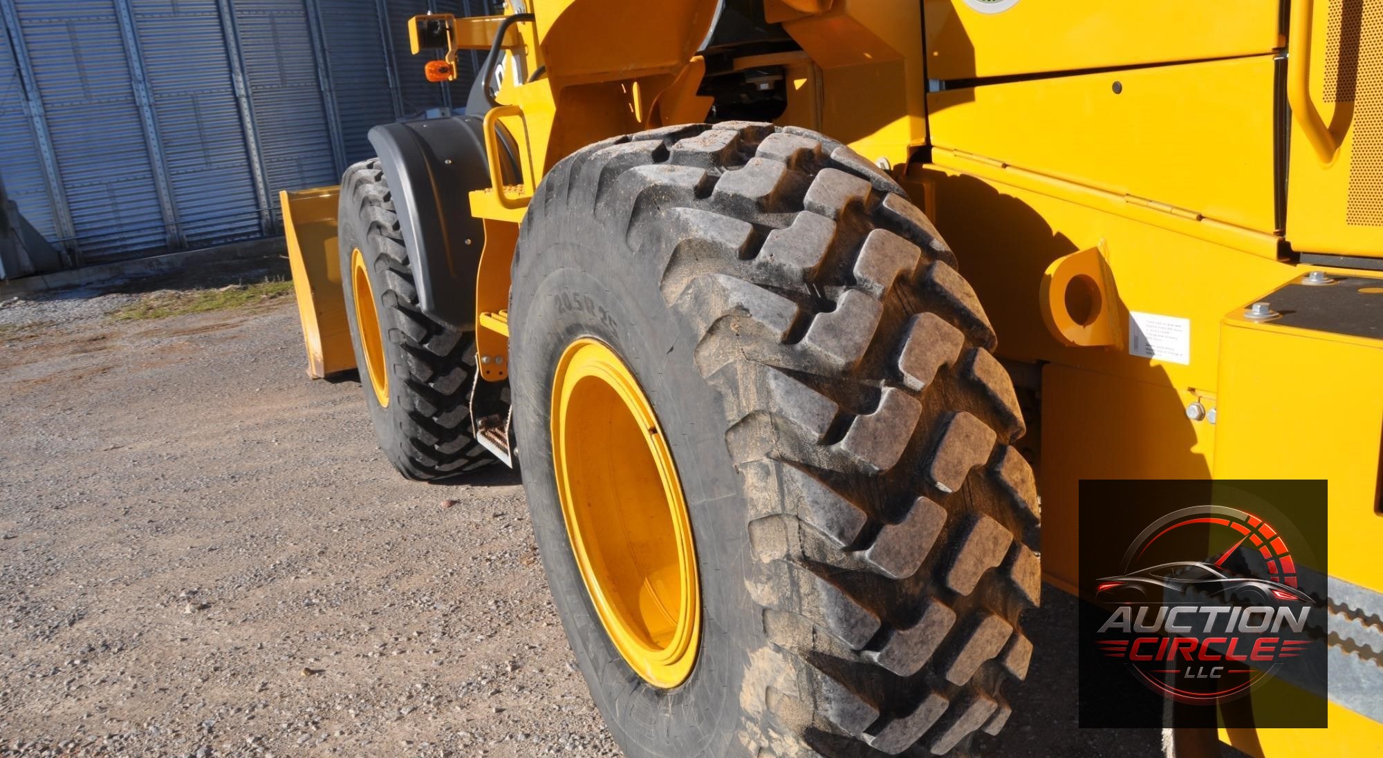 2022 John Deere 544 P-Tier Wheel Loader