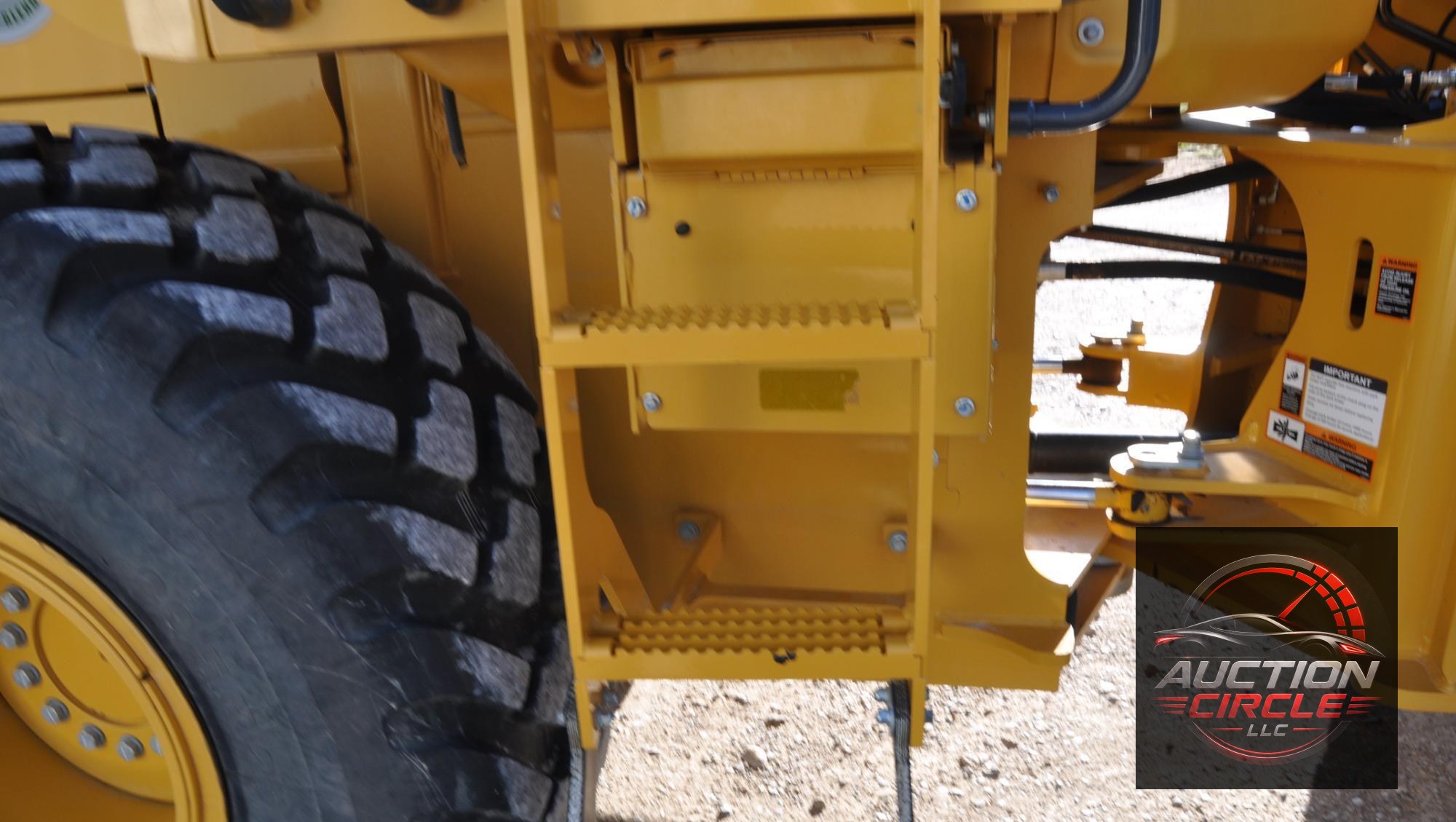 2022 John Deere 544 P-Tier Wheel Loader