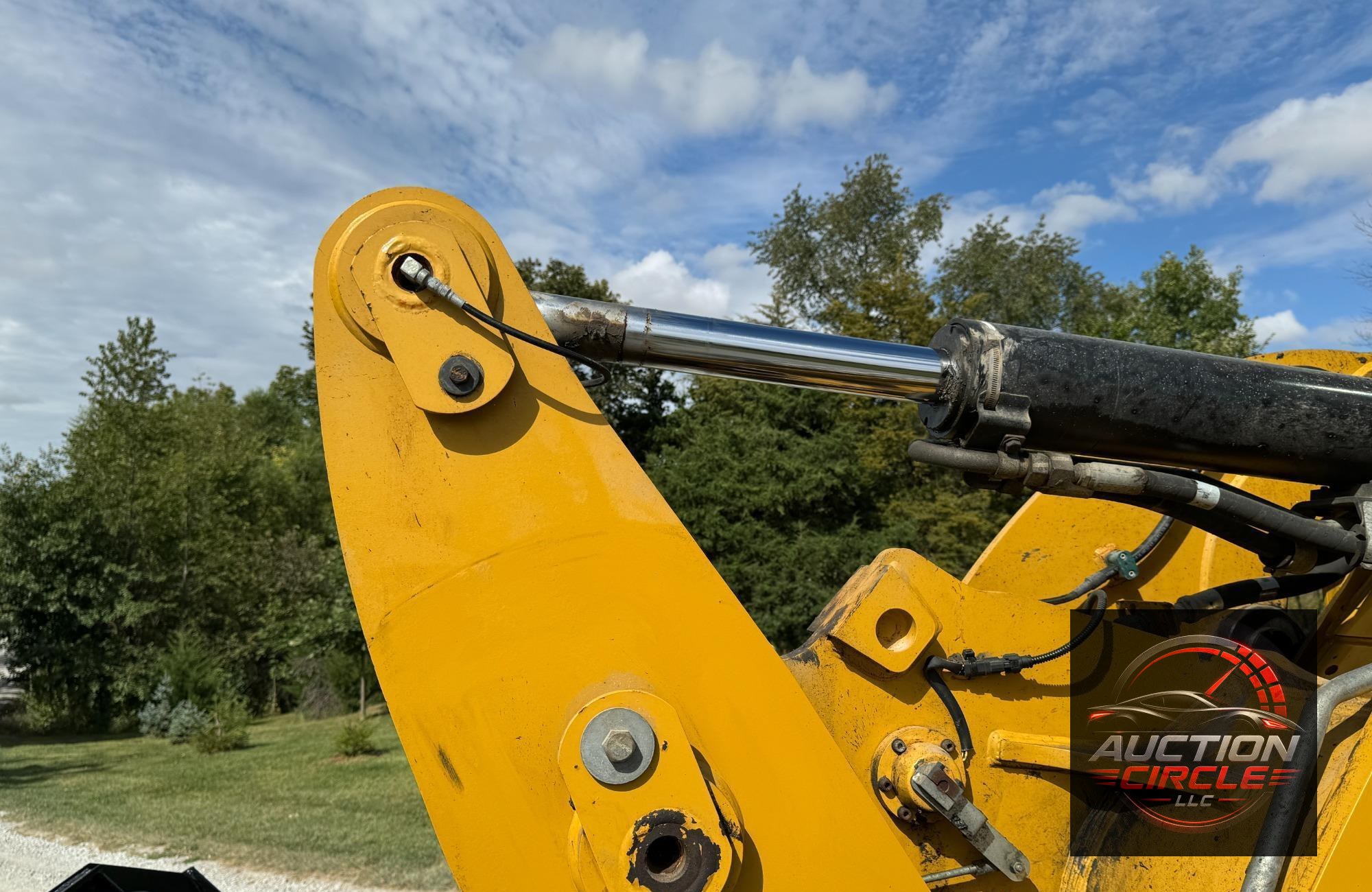 2015 Caterpillar 926M Wheel Loader