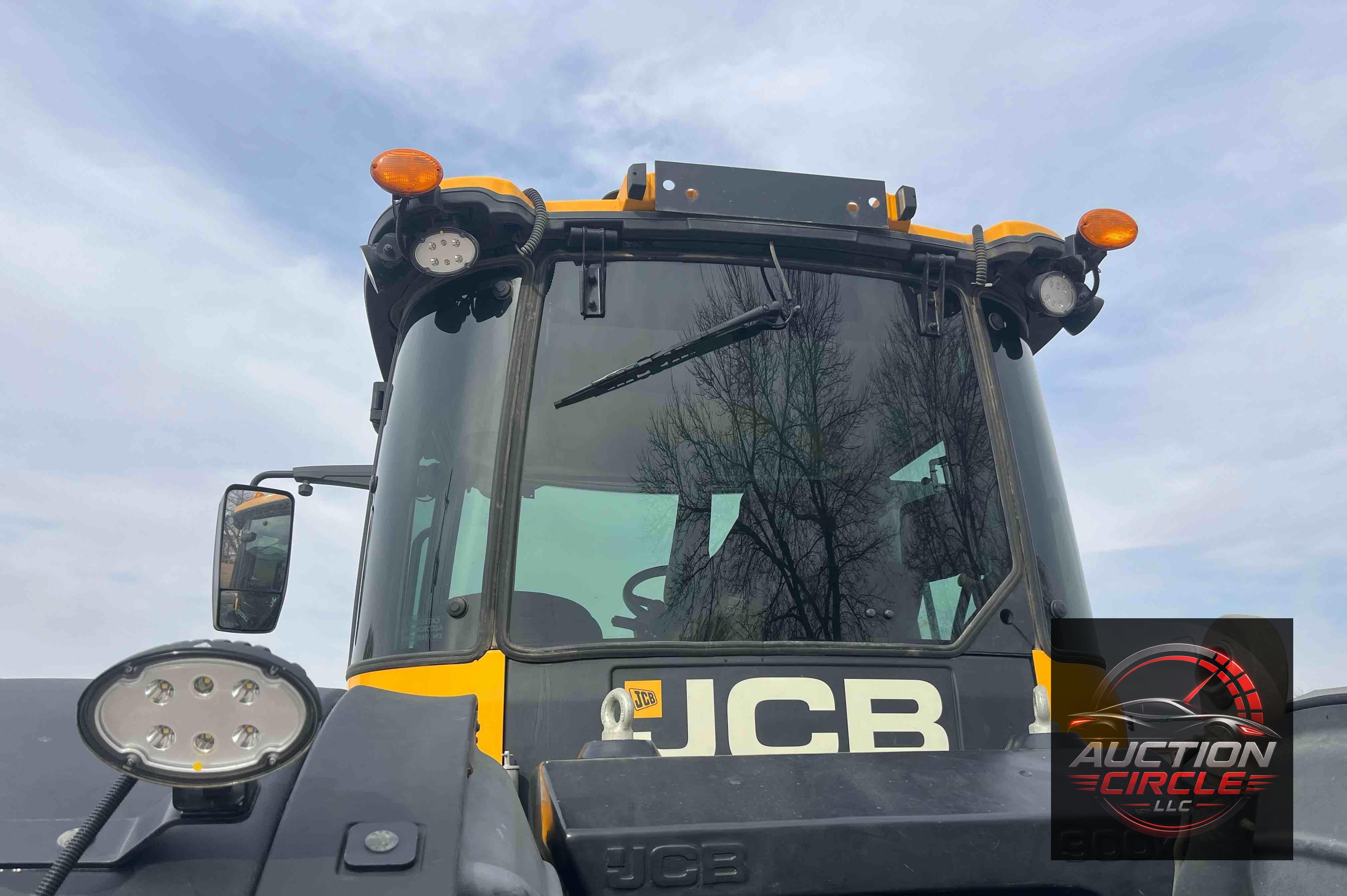 2020 Jcb 4220