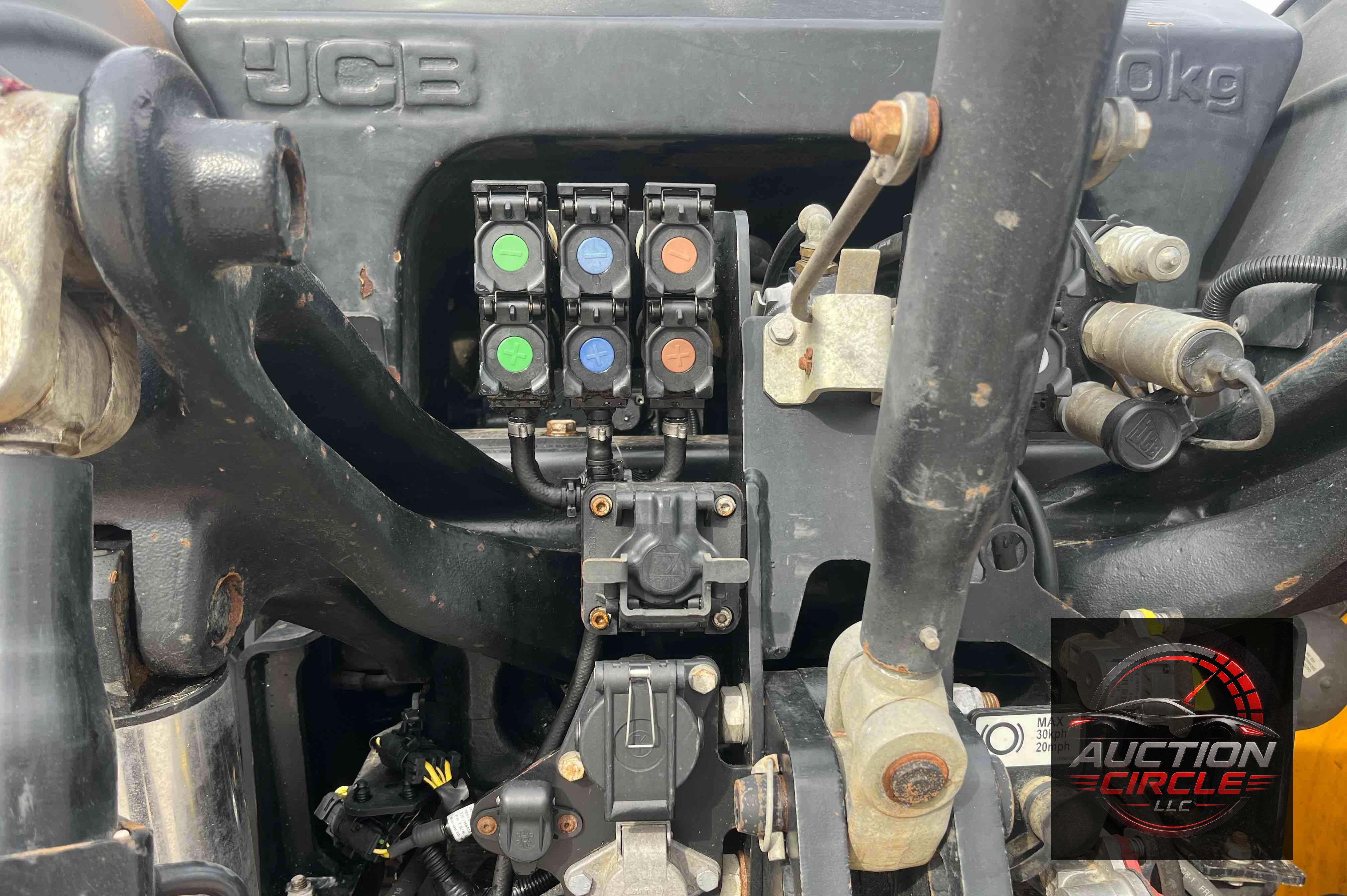 2020 Jcb 4220
