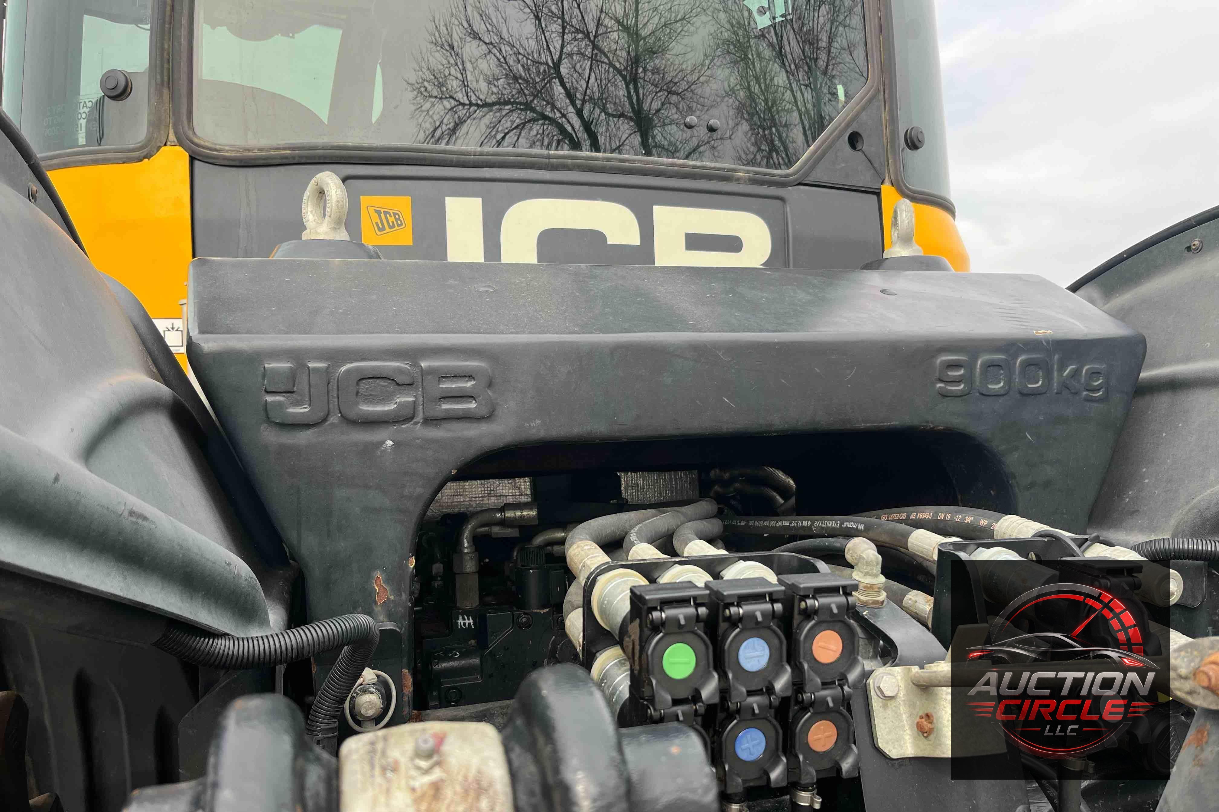 2020 Jcb 4220
