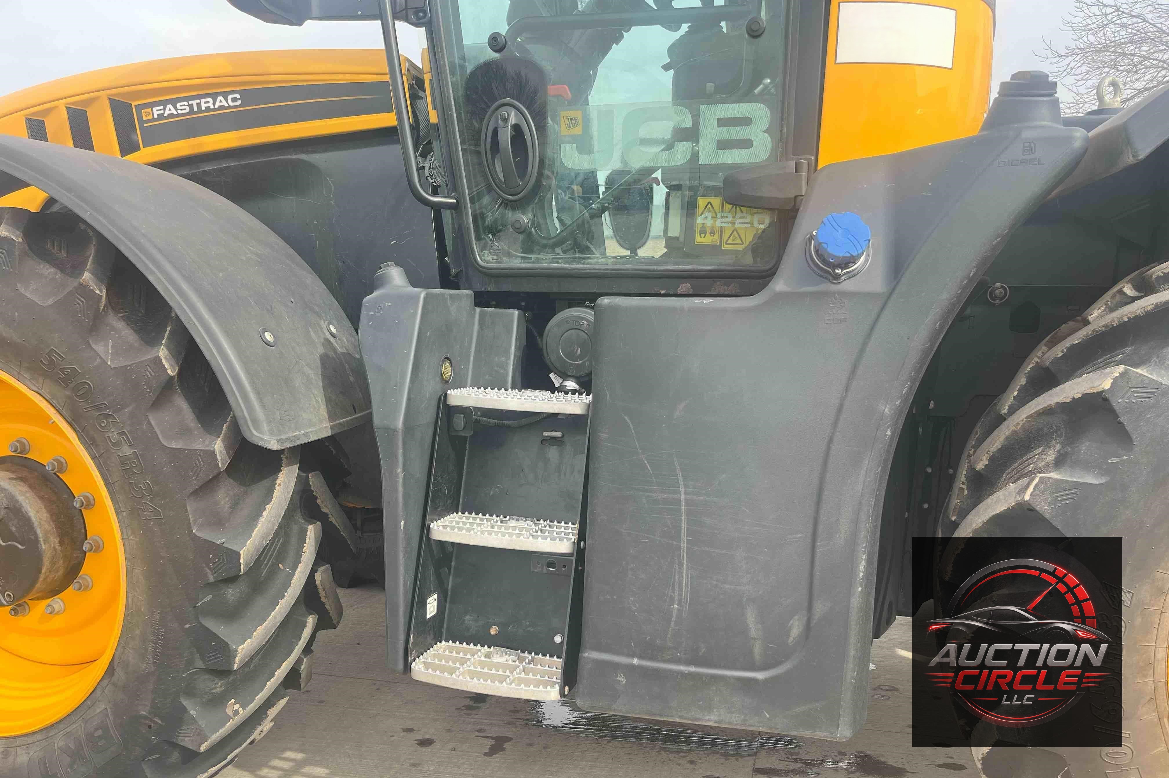 2020 Jcb 4220