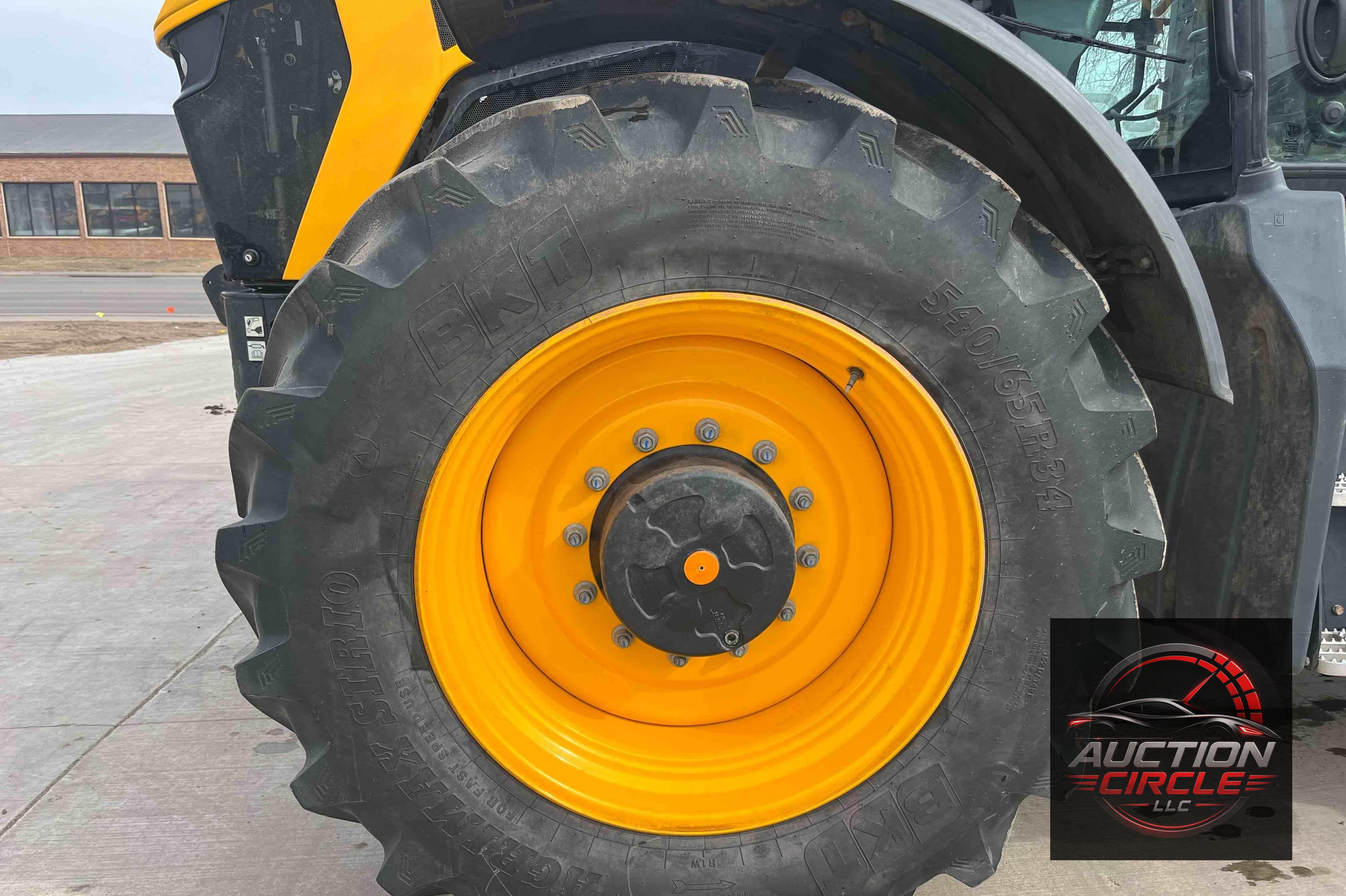 2020 Jcb 4220