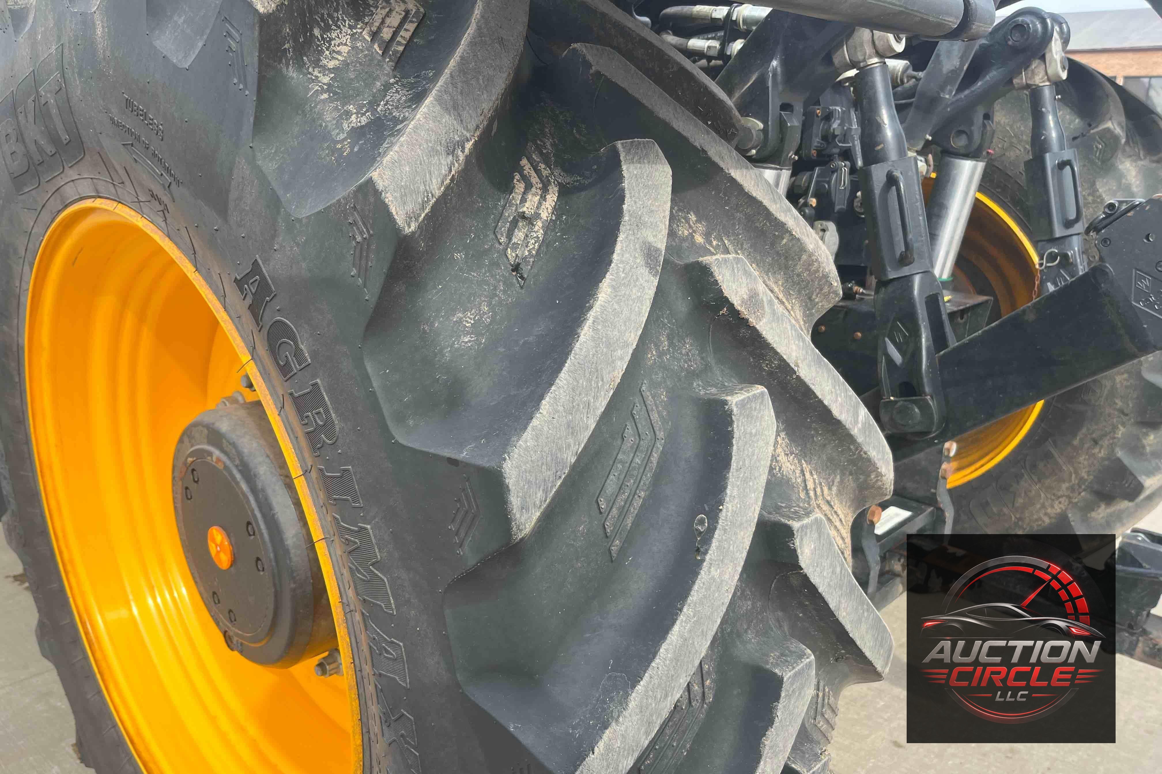 2020 Jcb 4220