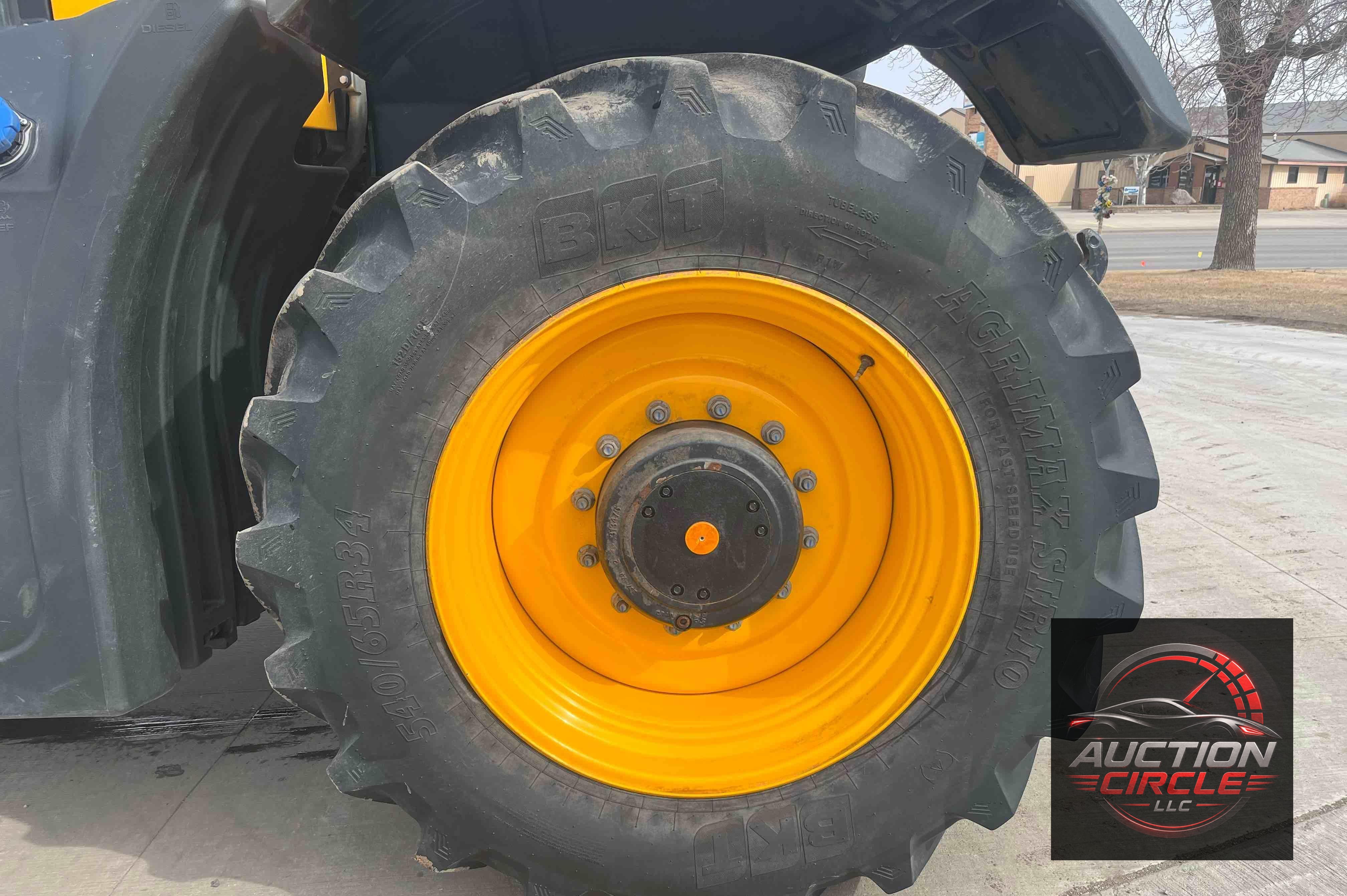 2020 Jcb 4220