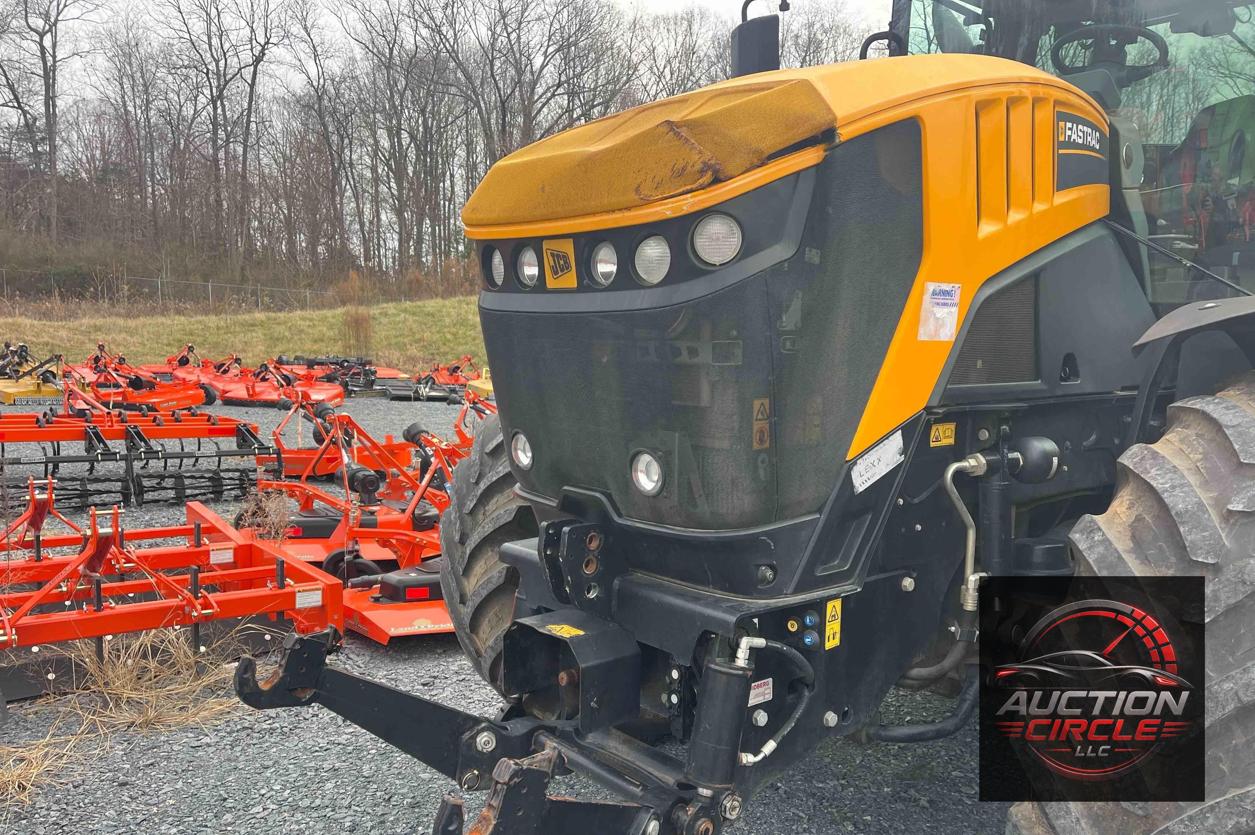 2020 JCB 8330