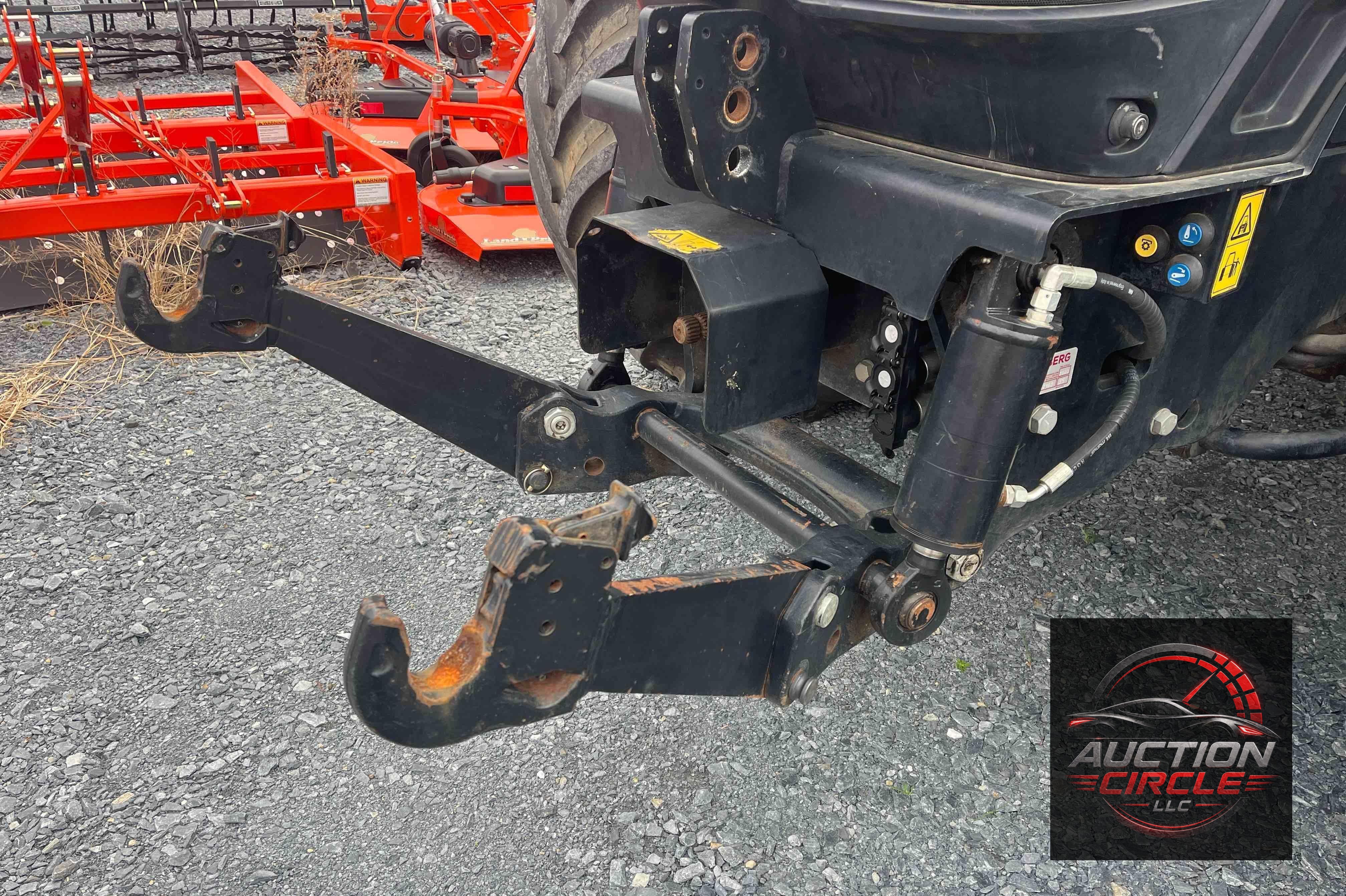 2020 JCB 8330