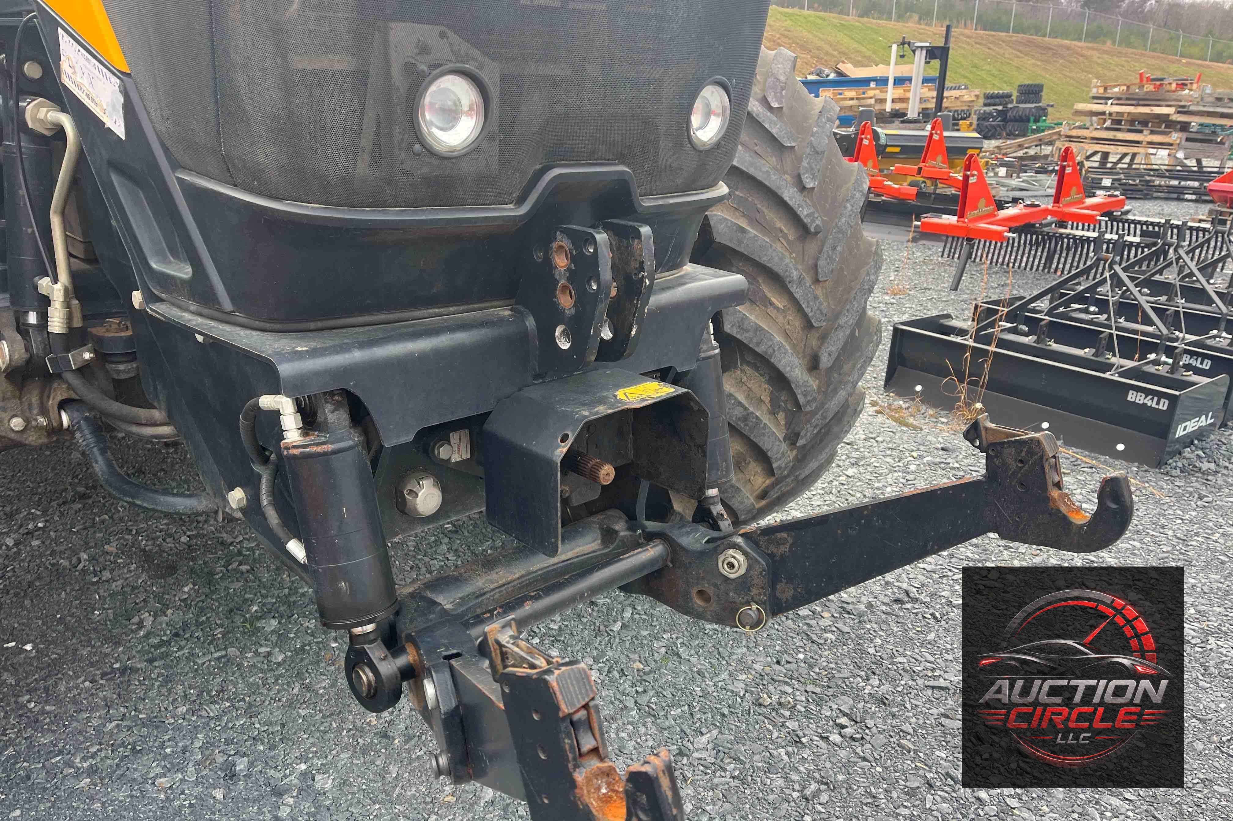 2020 JCB 8330