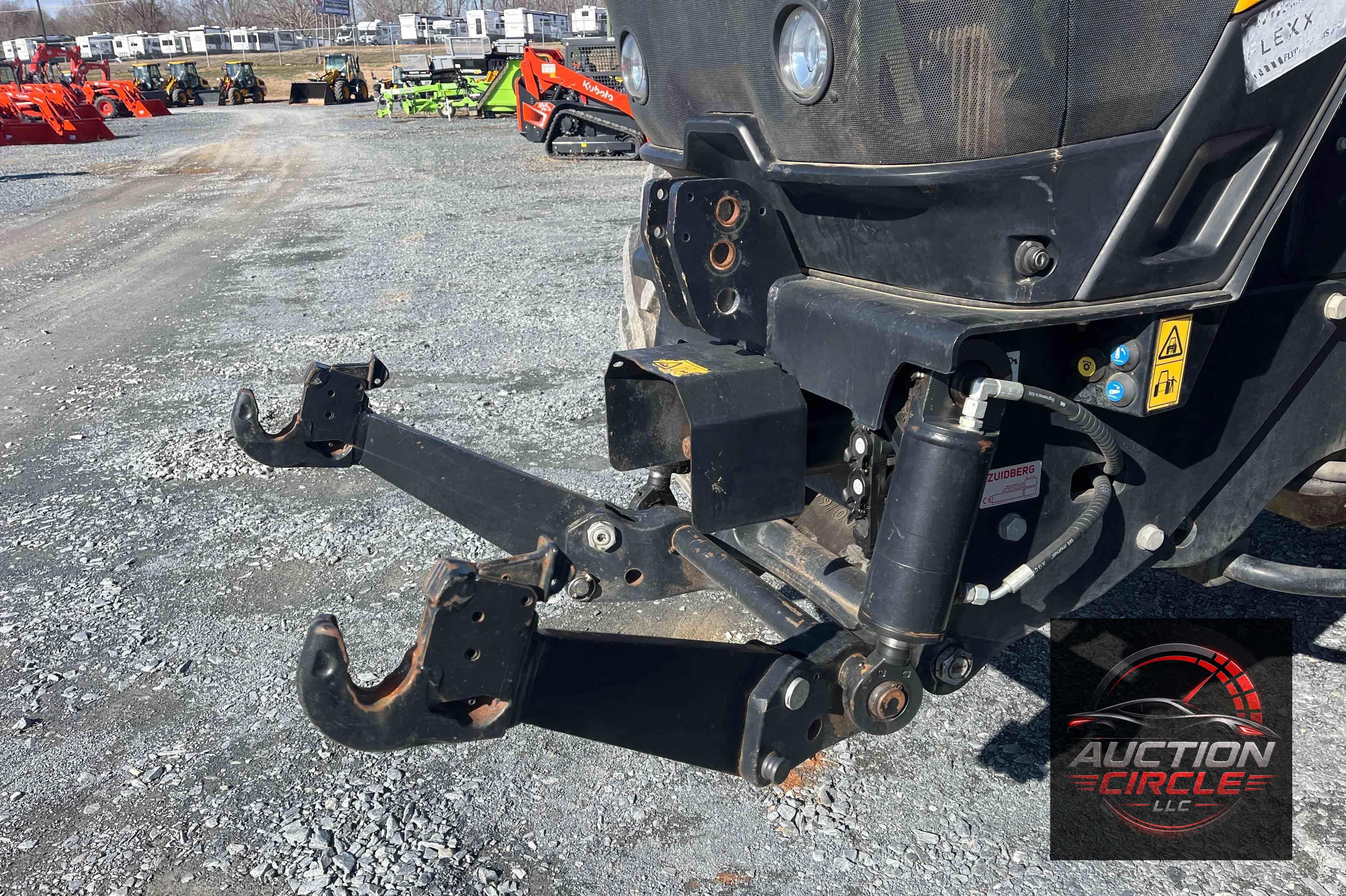 2020 JCB 8330