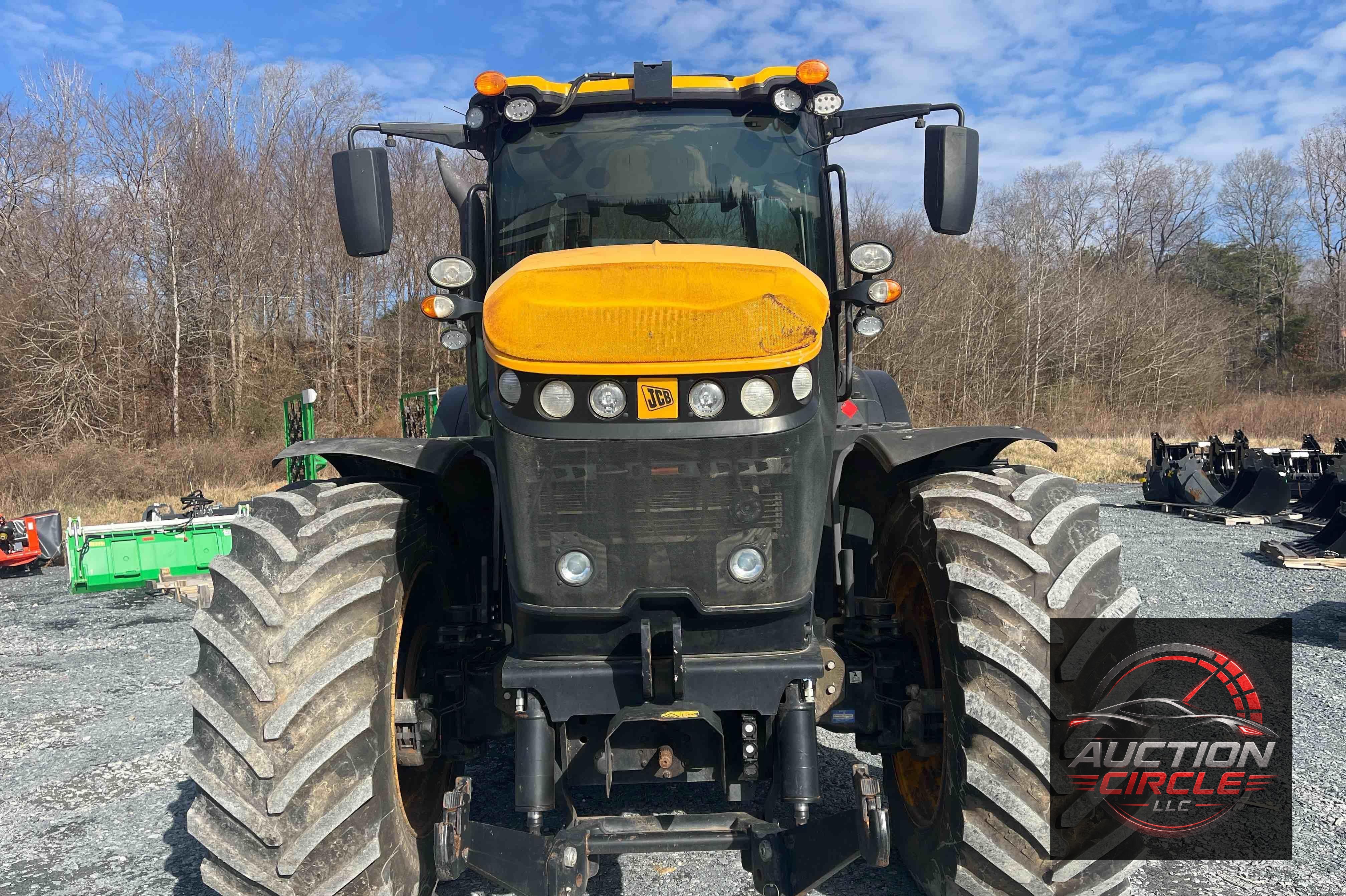 2020 JCB 8330