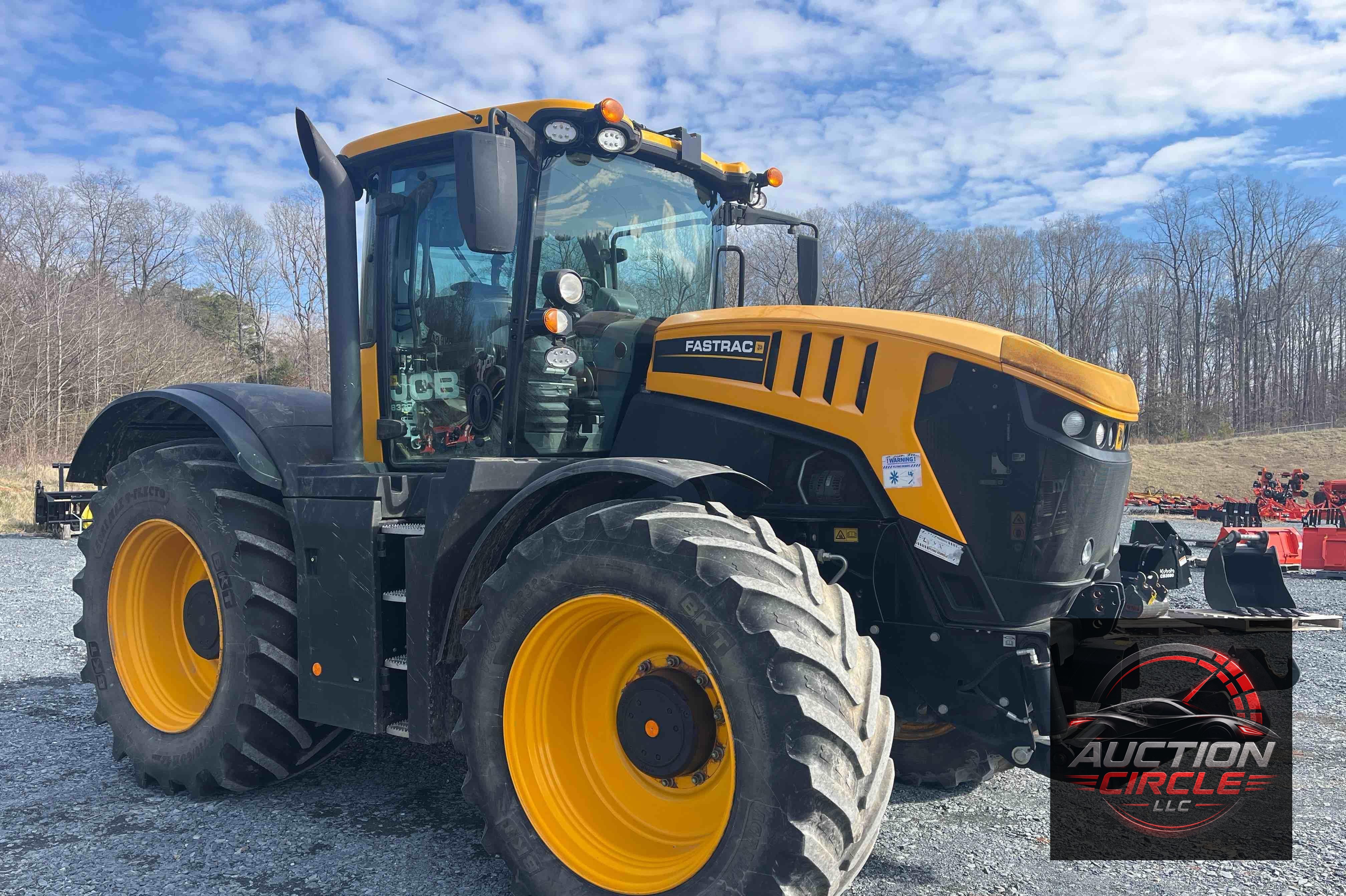 2020 JCB 8330