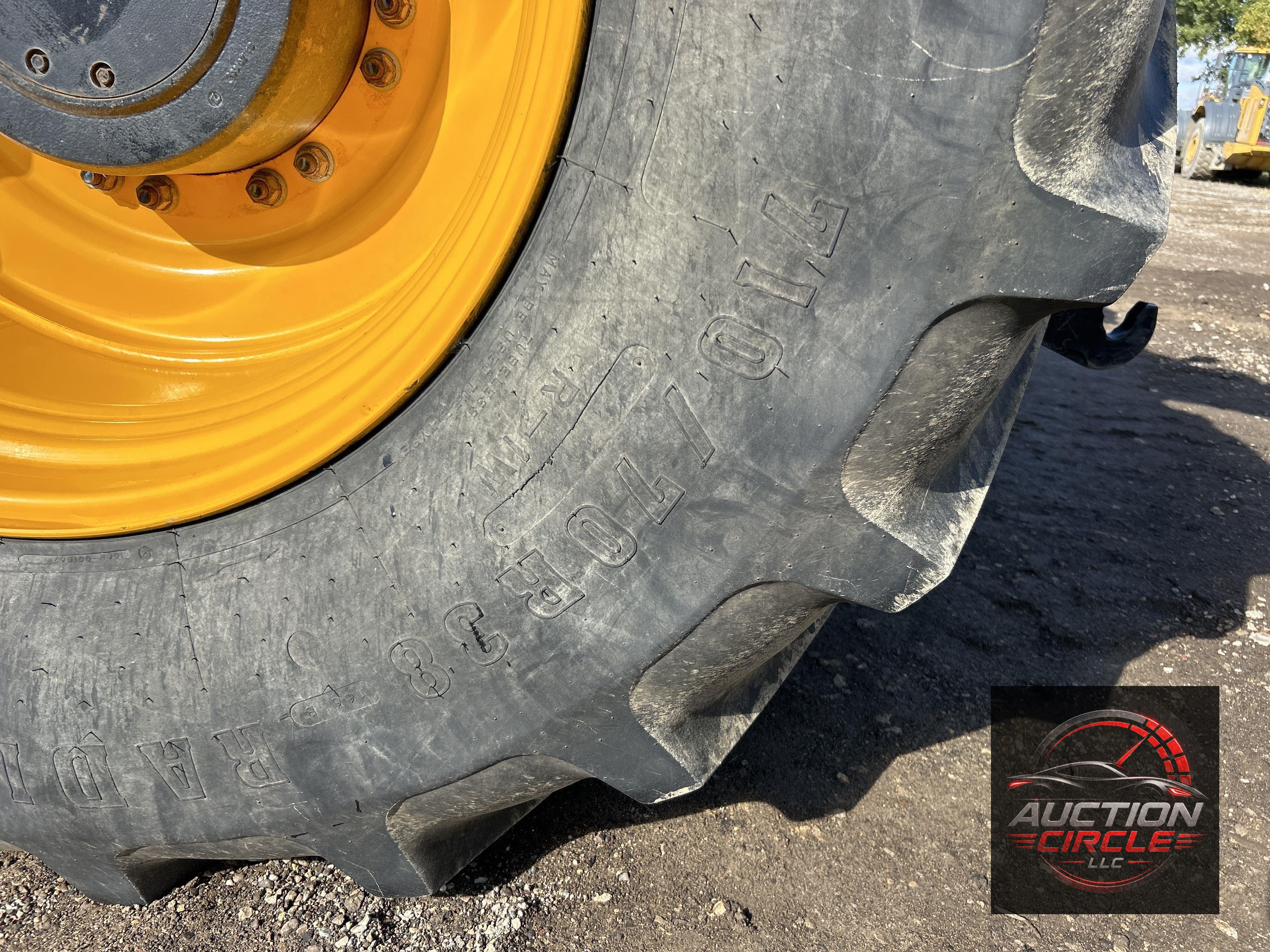 2018 Jcb Fastrac 8330