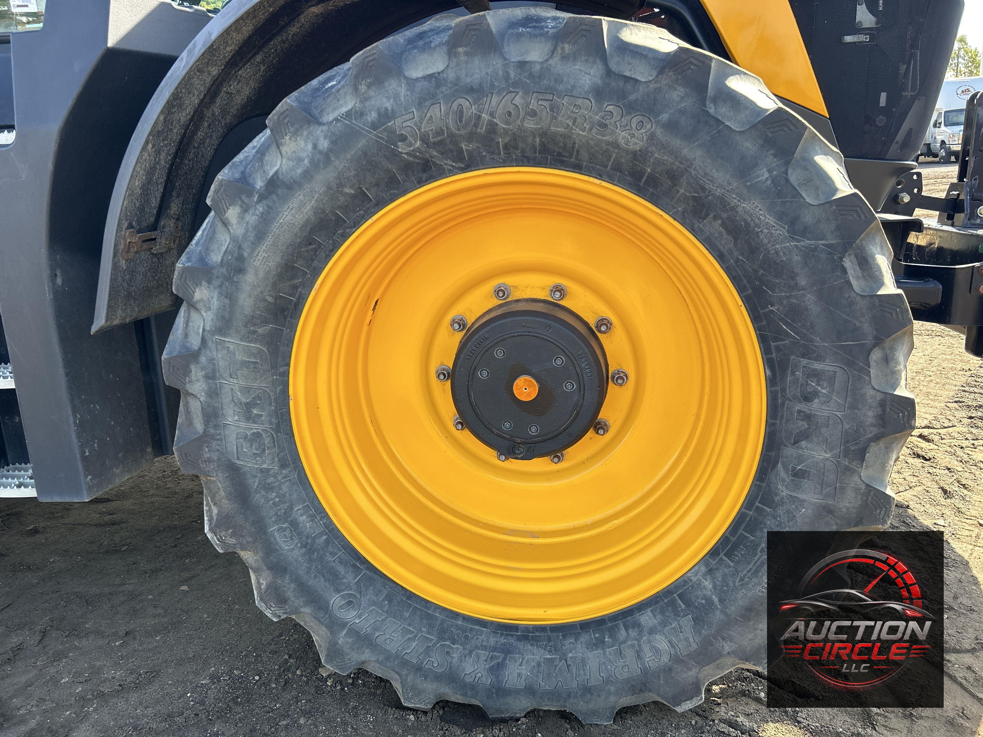 2018 Jcb Fastrac 8330