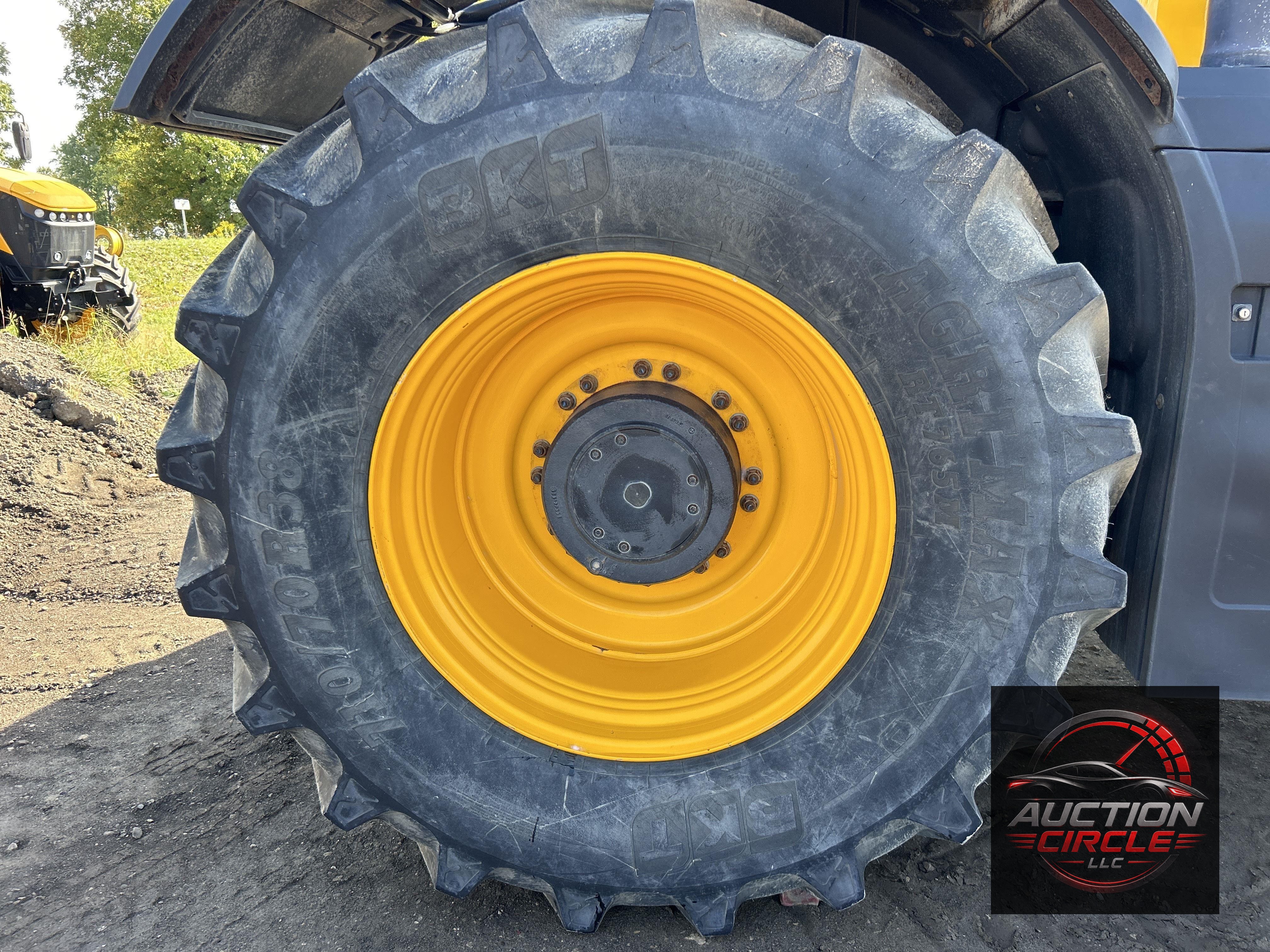 2018 Jcb Fastrac 8330
