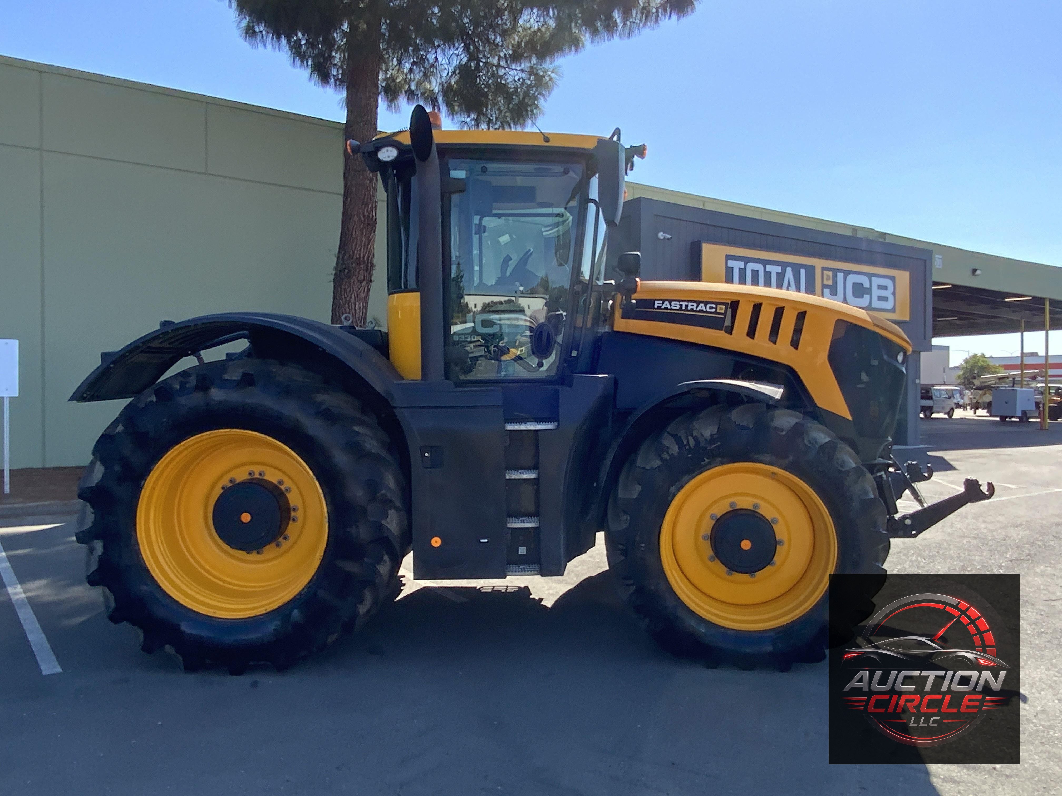 2020 JCB 8330