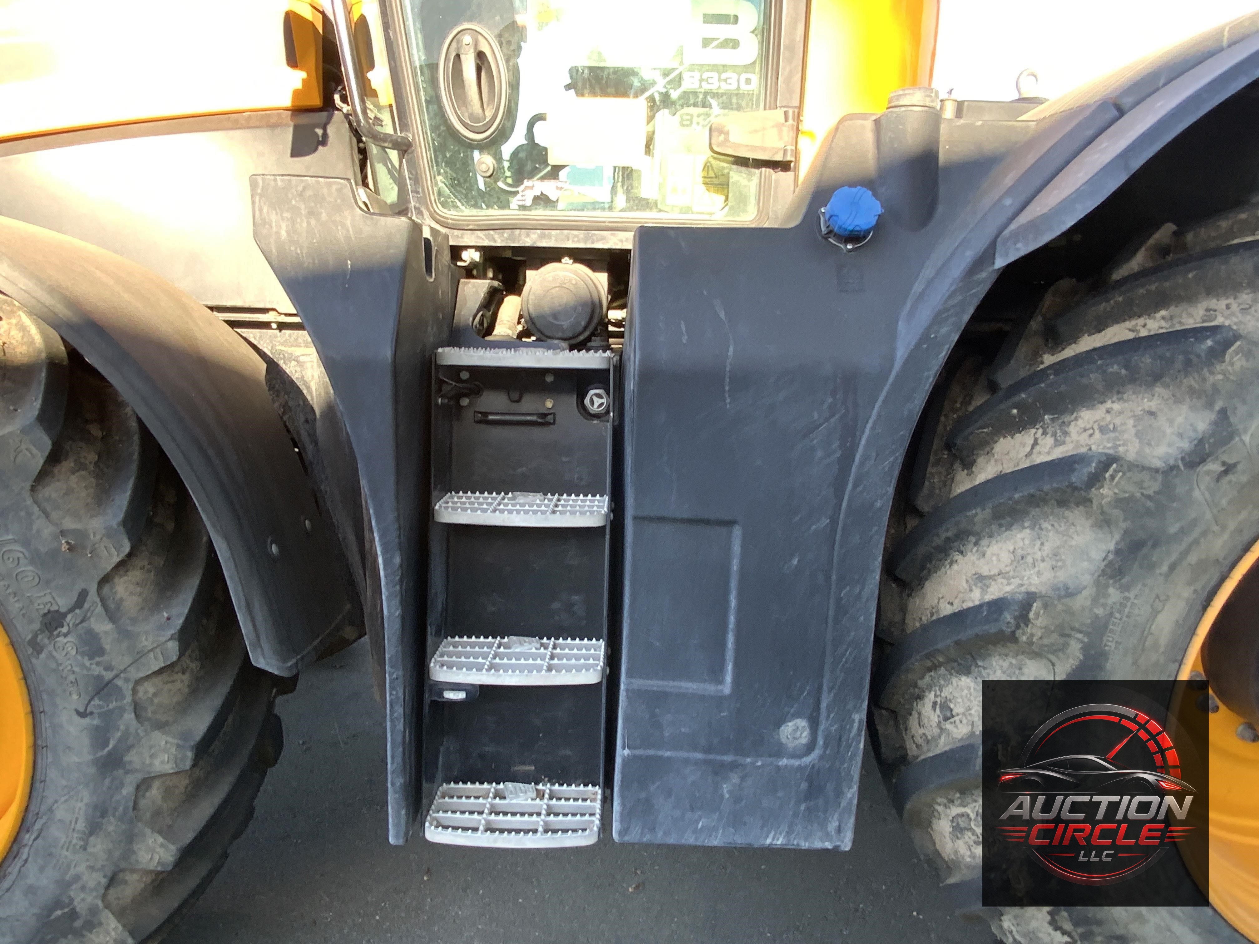 2020 JCB 8330