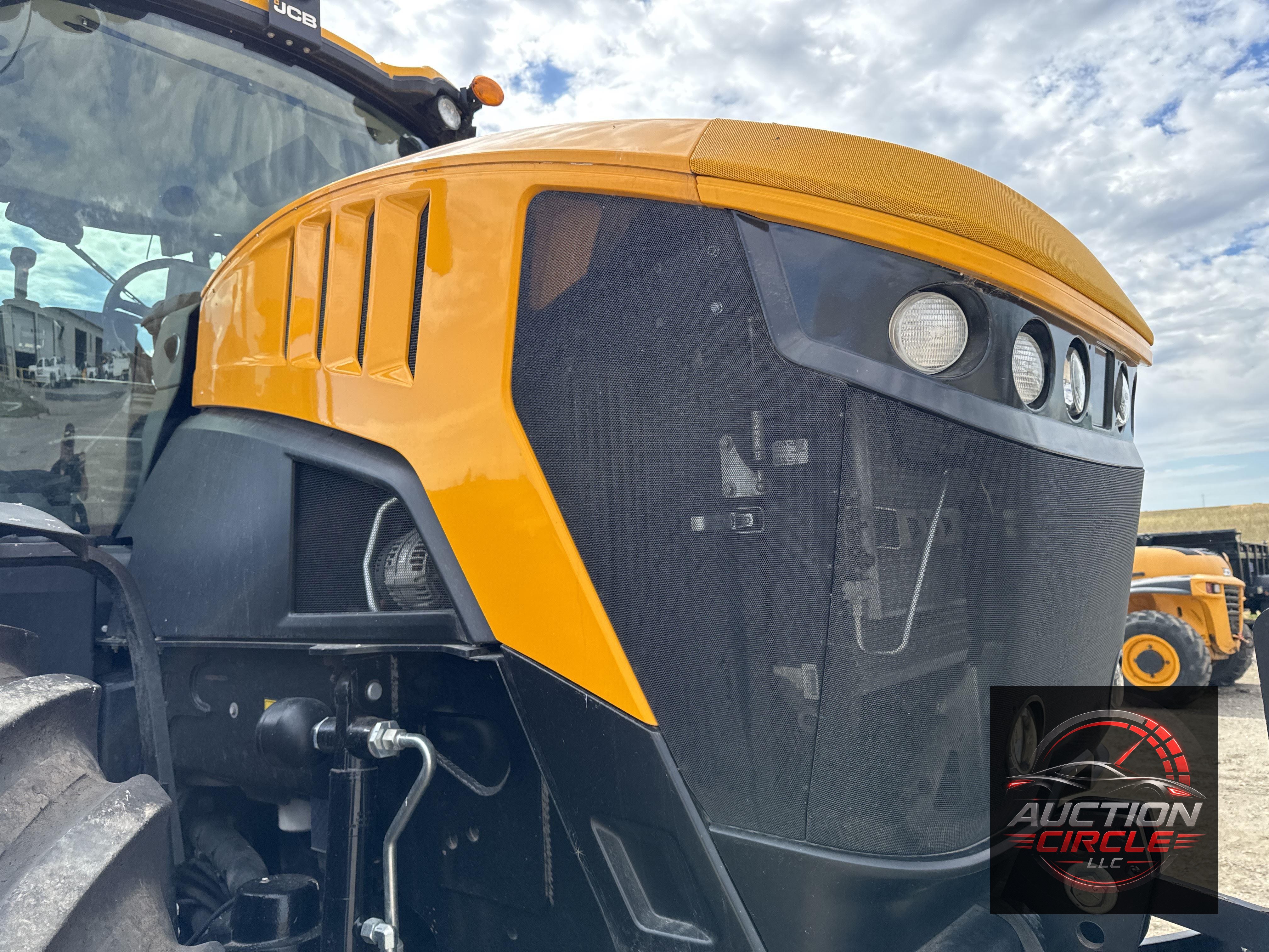 2021 Jcb 8330