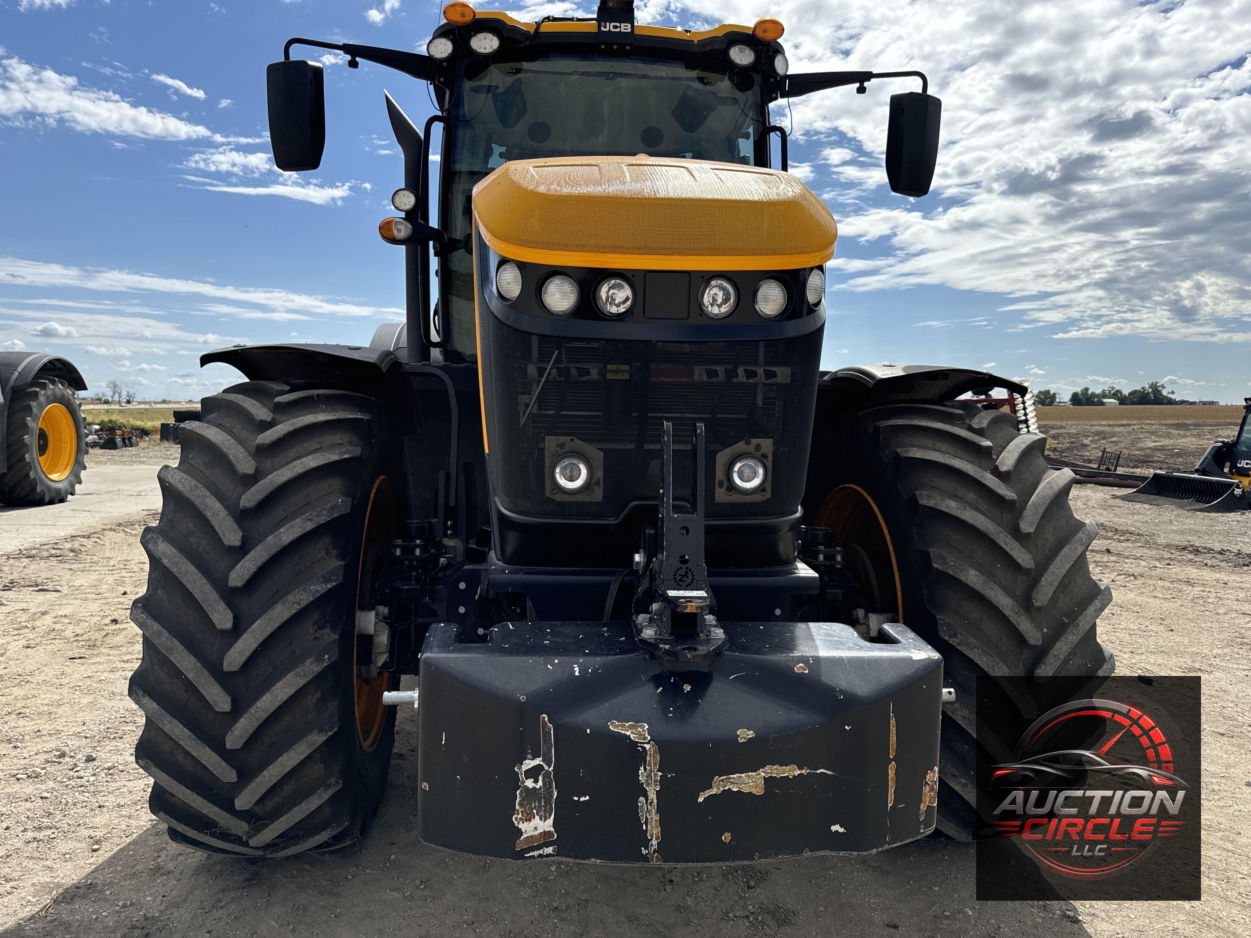 2021 Jcb 8330