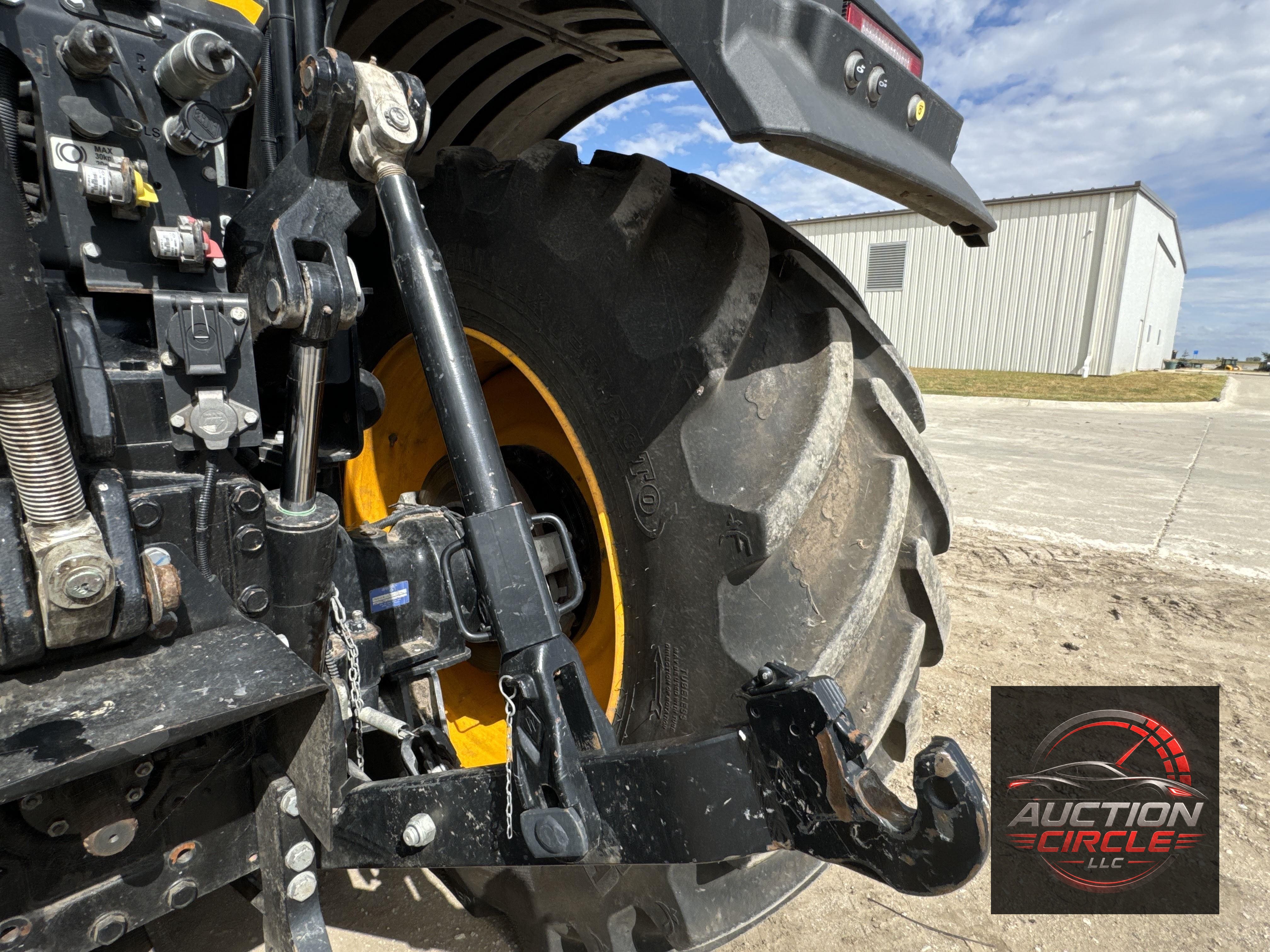 2021 Jcb 8330