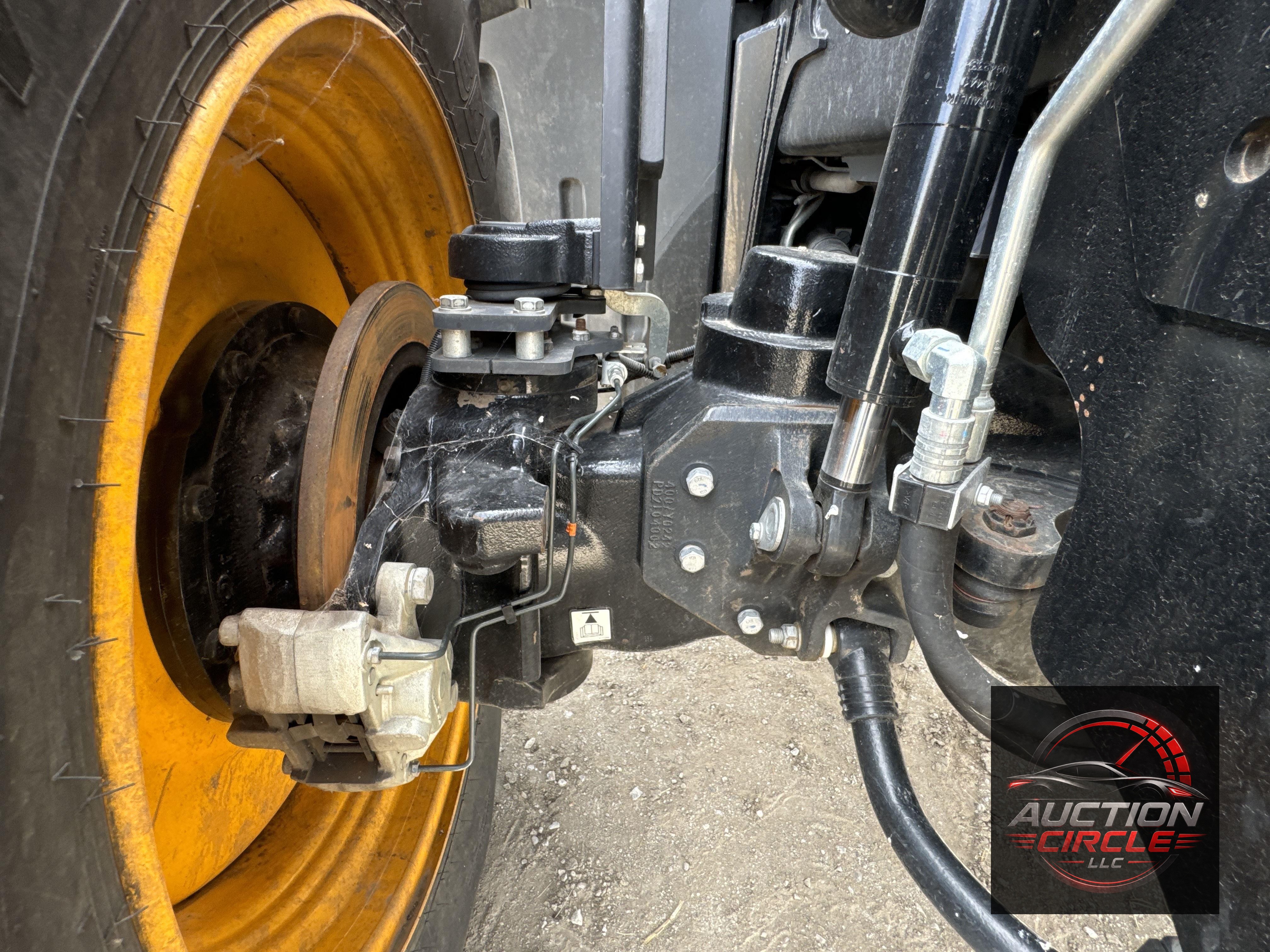 2021 Jcb 8330
