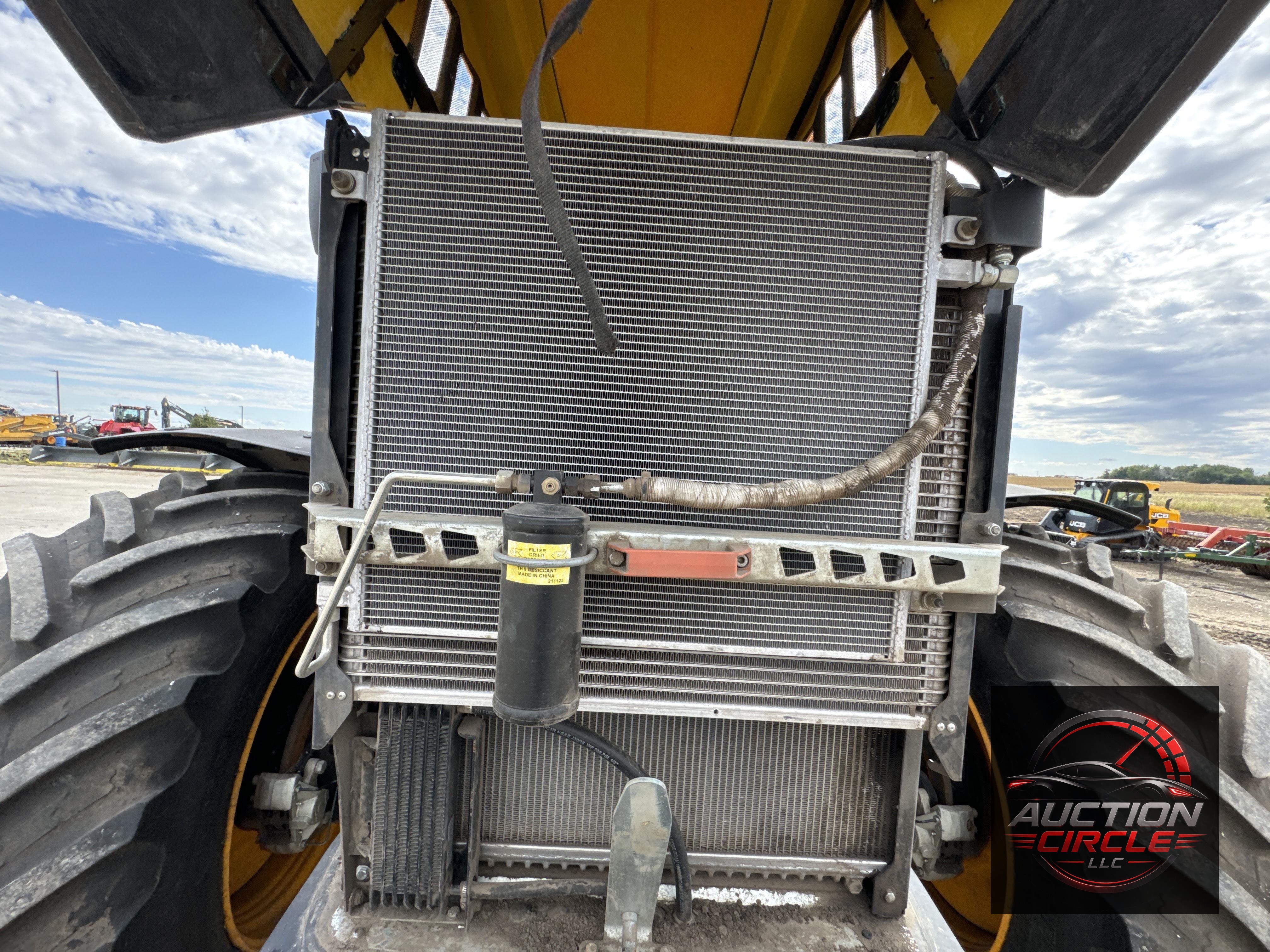 2021 Jcb 8330