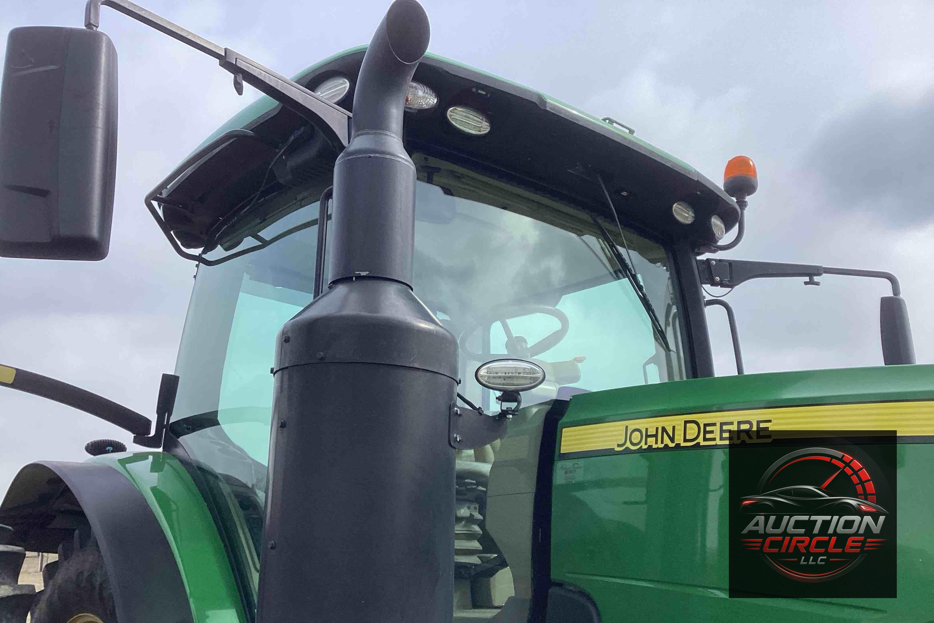 2019 John Deere 8320R