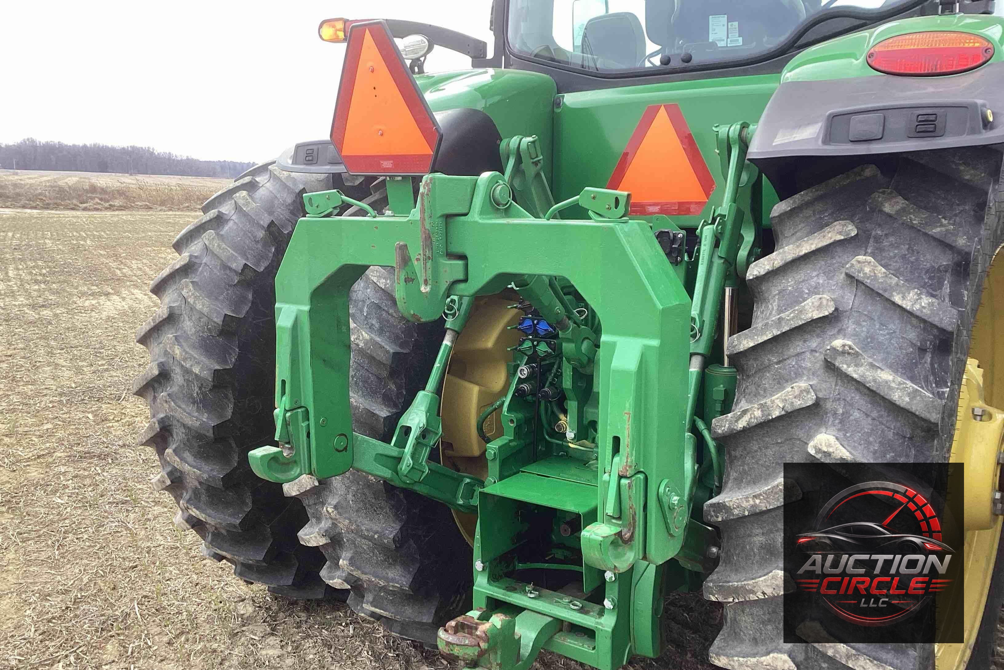 2019 John Deere 8320R