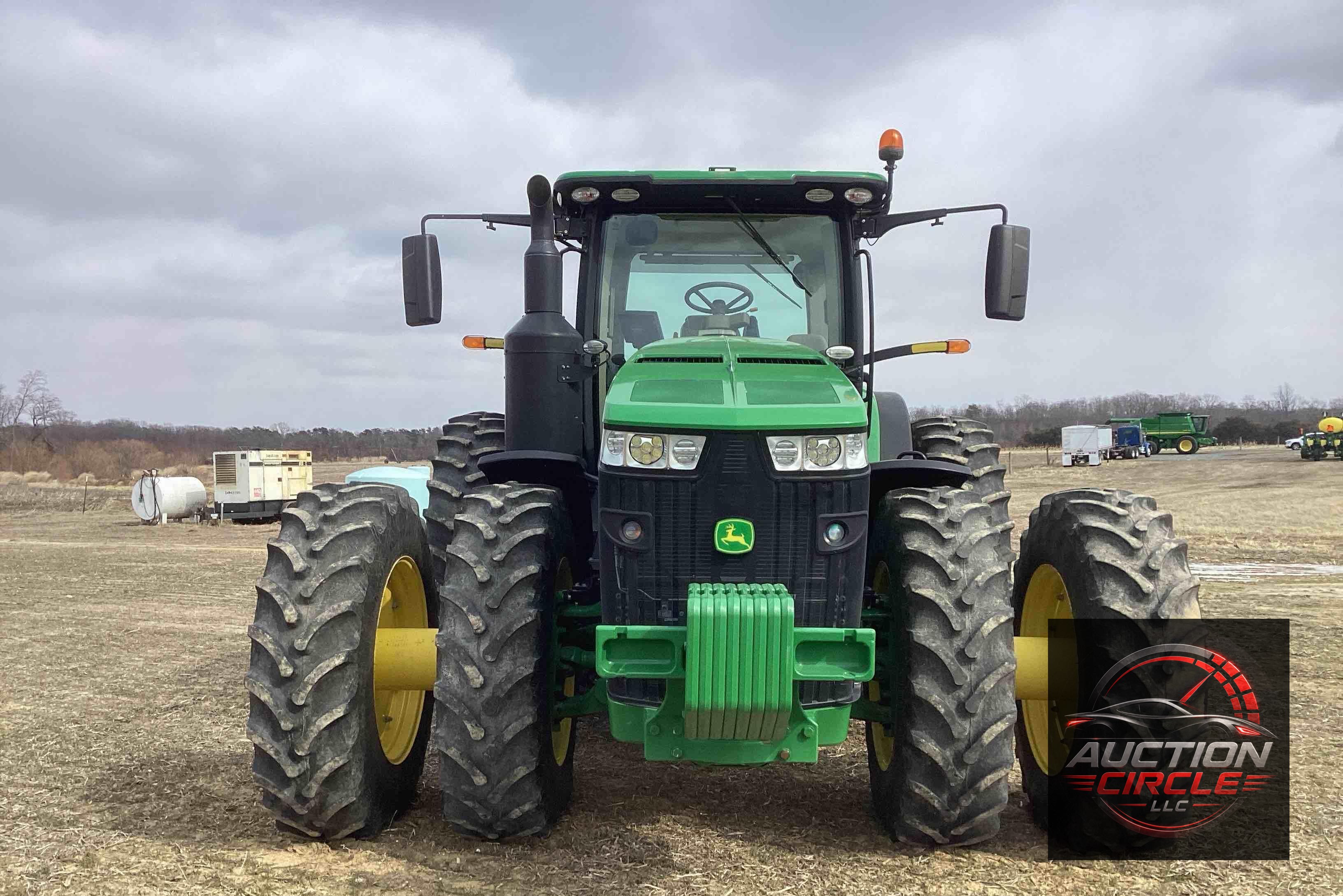 2019 John Deere 8320R