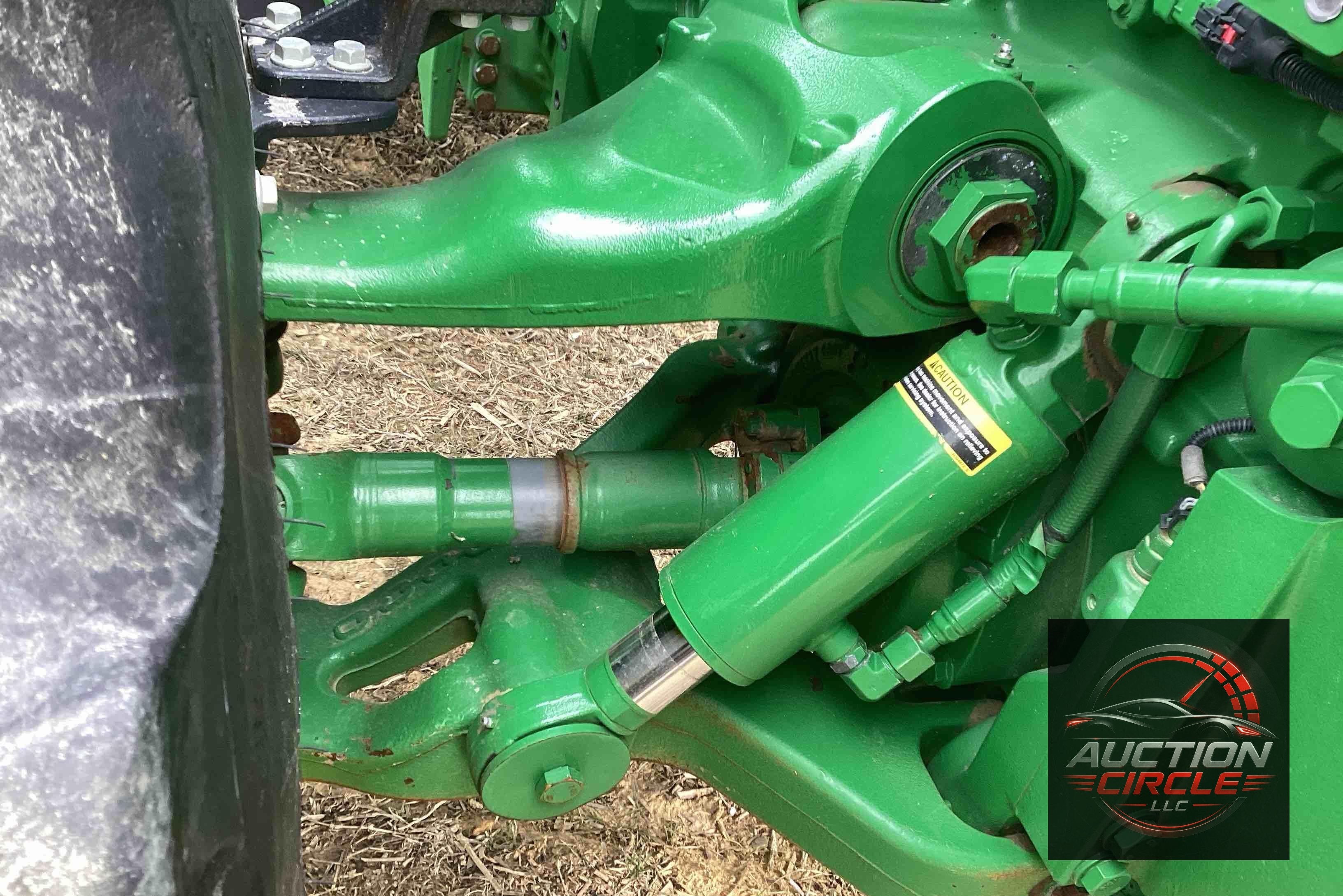2019 John Deere 8320R