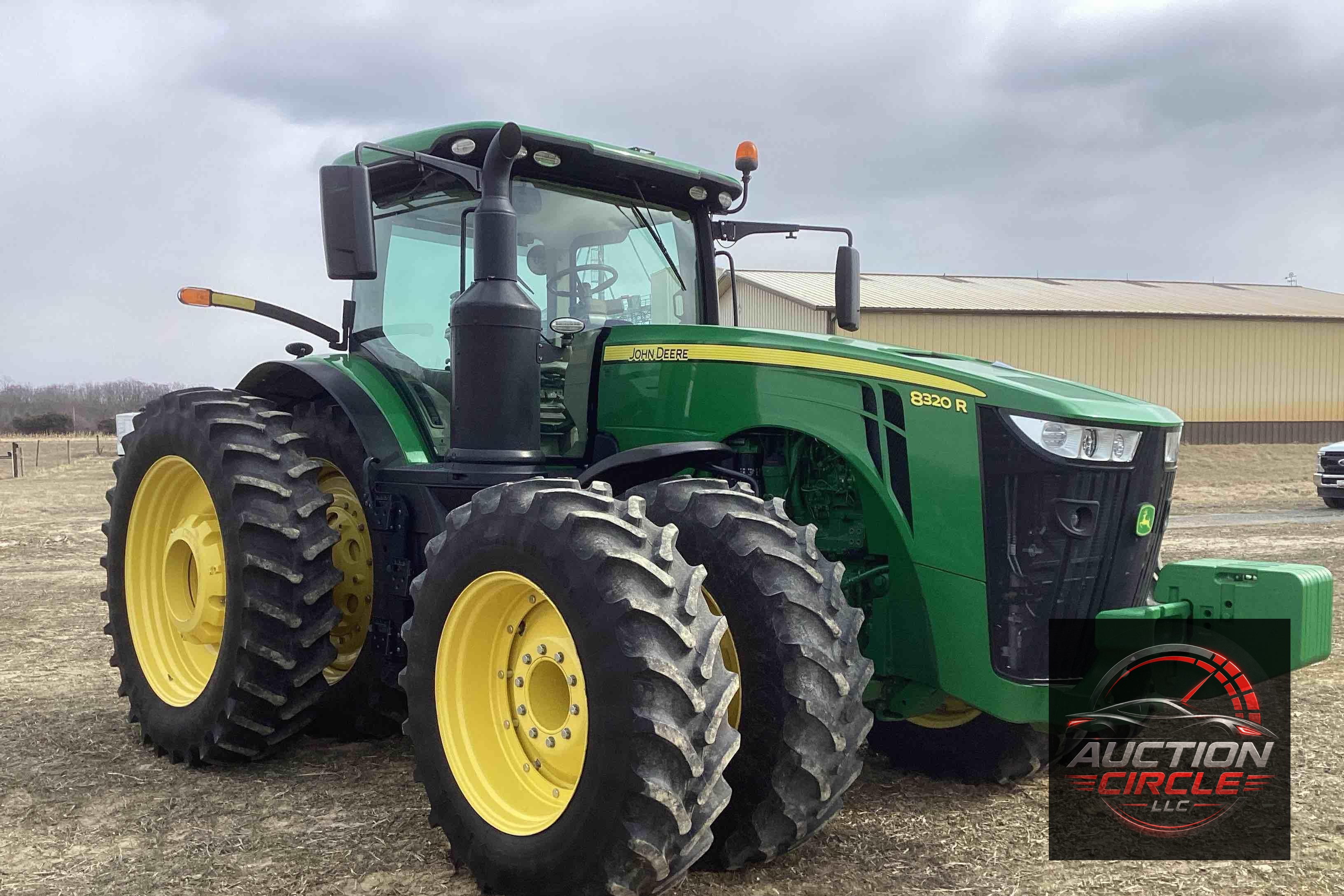 2019 John Deere 8320R