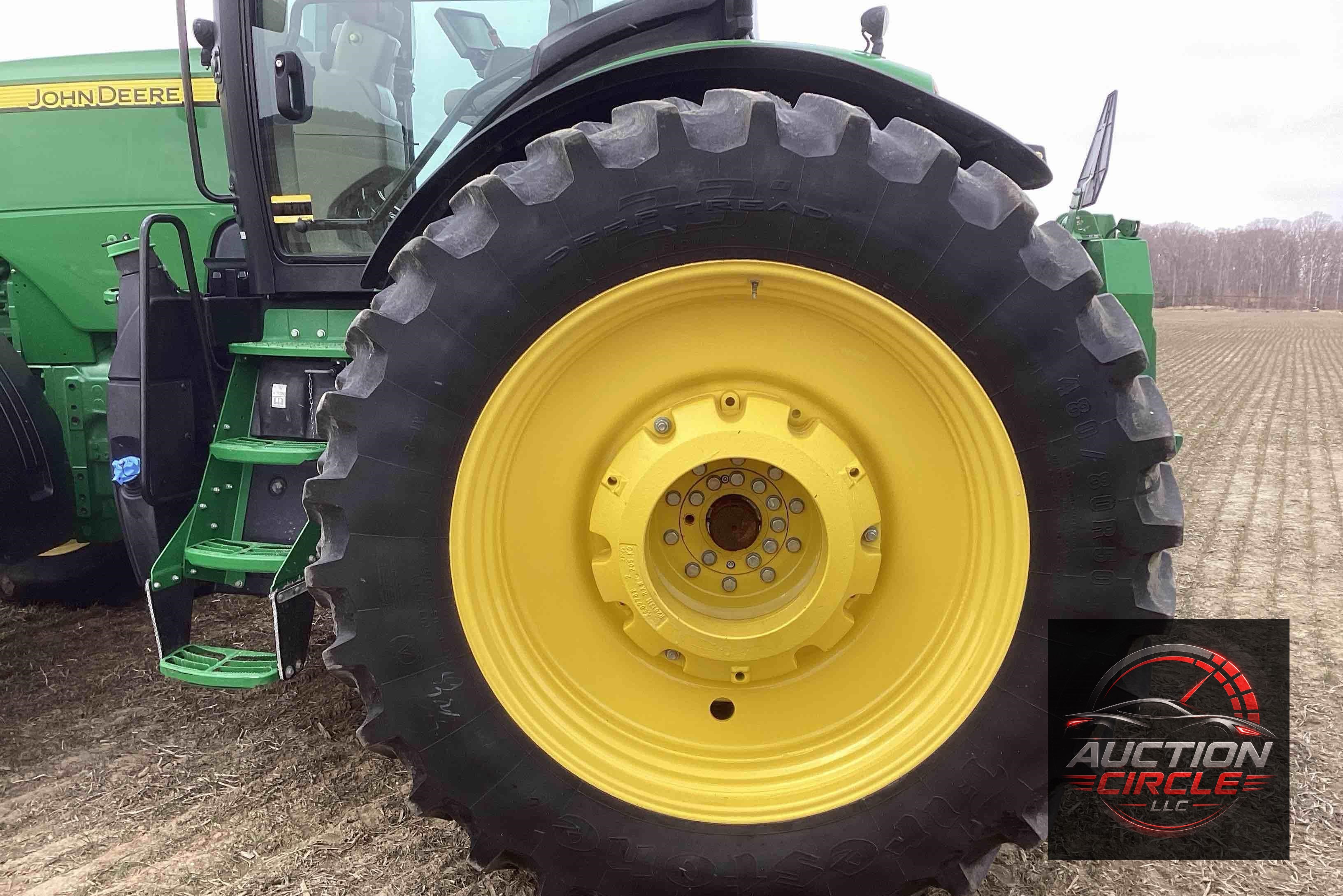 2019 John Deere 8320R