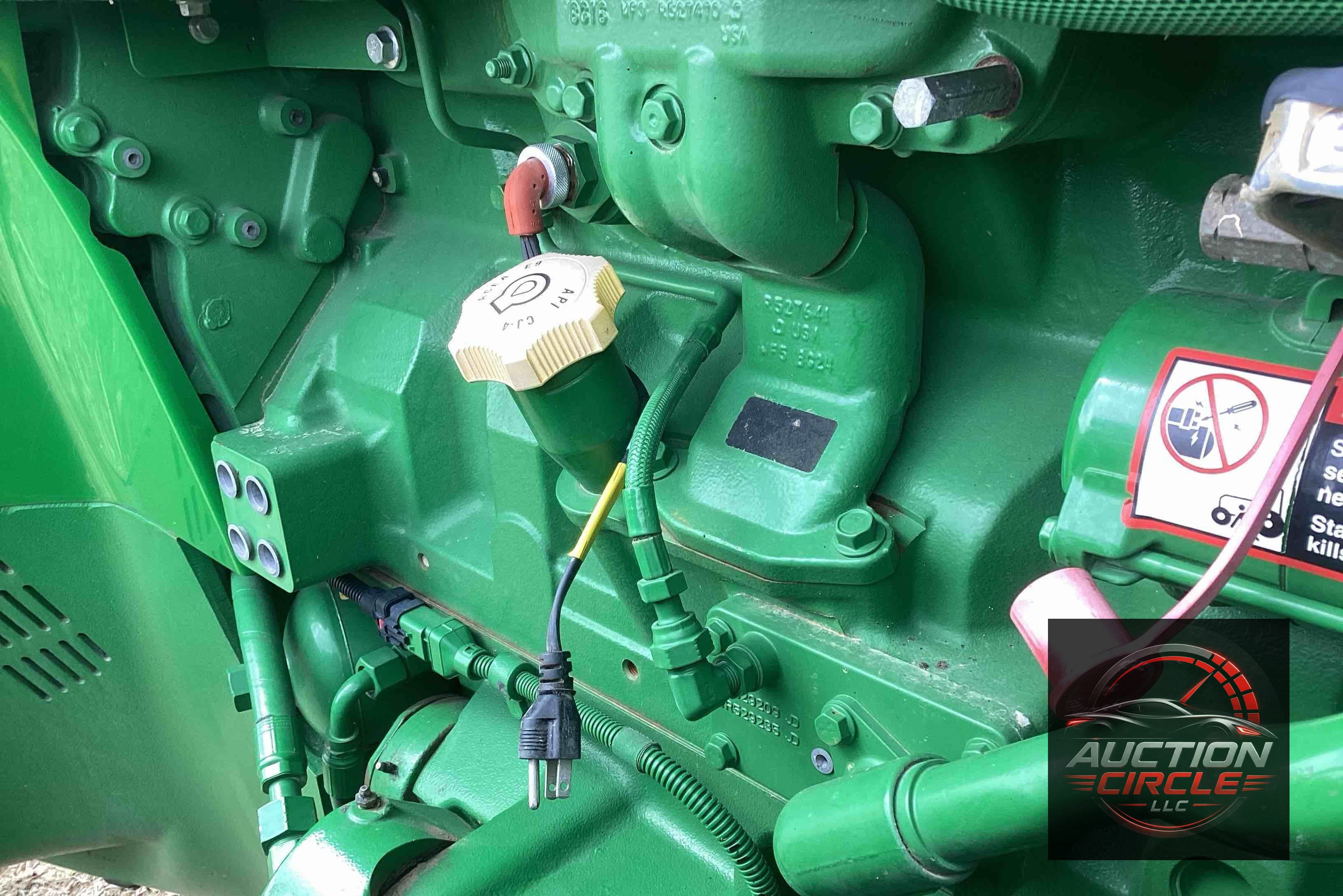 2019 John Deere 8320R
