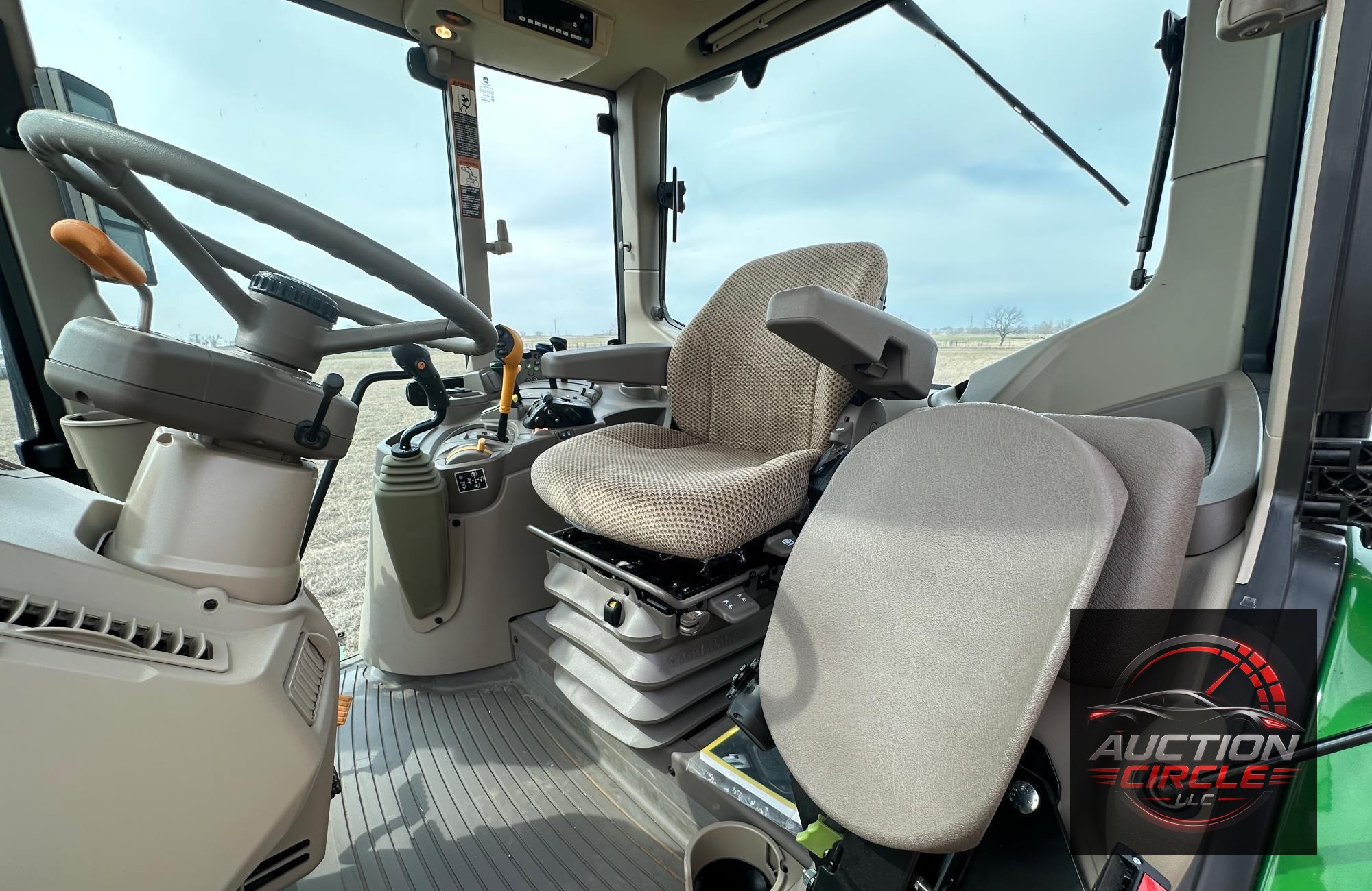 2023 John Deere 6155M