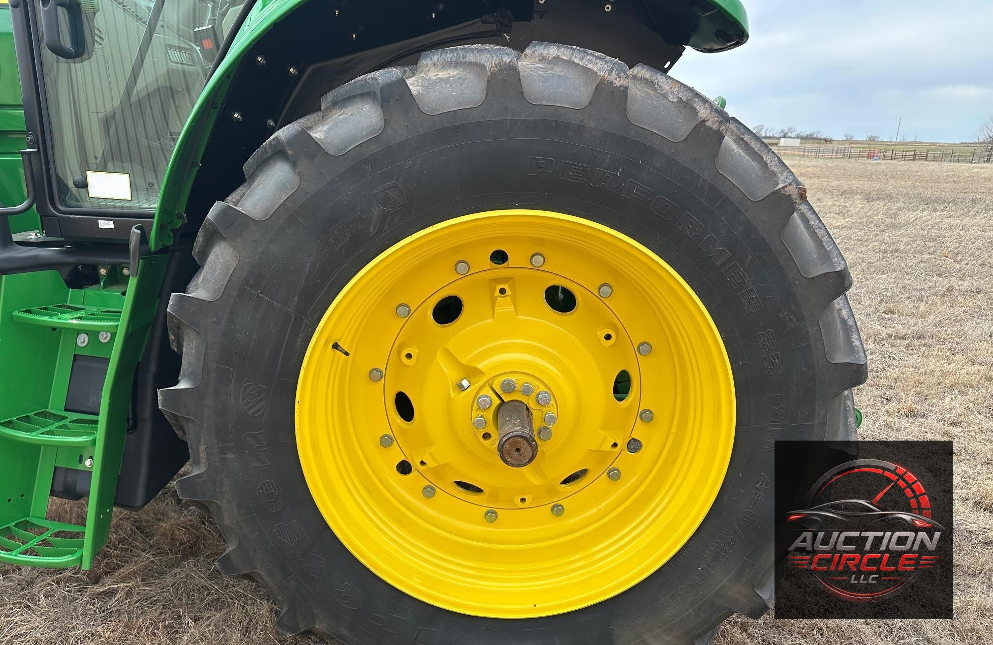 2023 John Deere 6155M