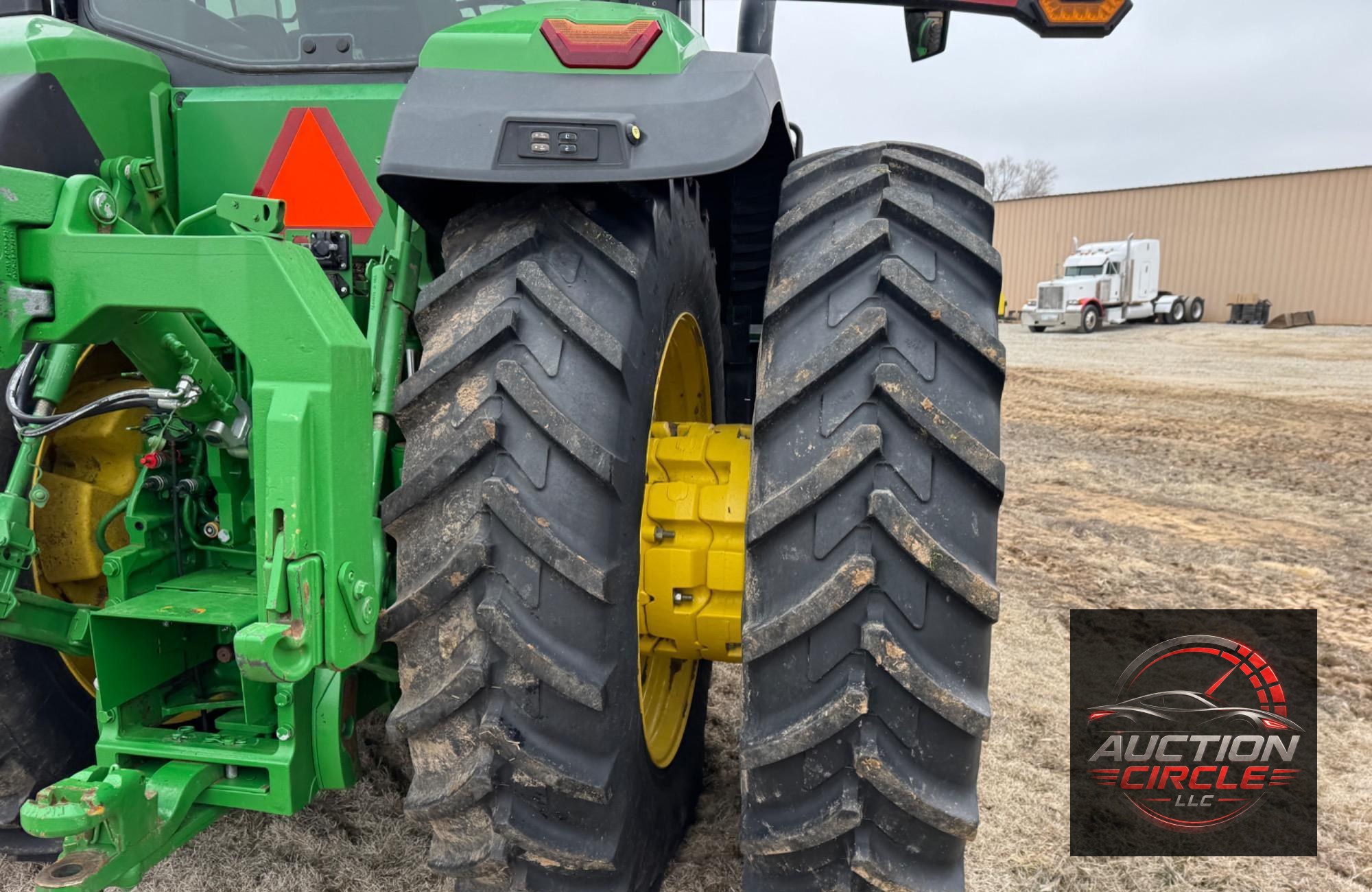 2021 John Deere 8R 410