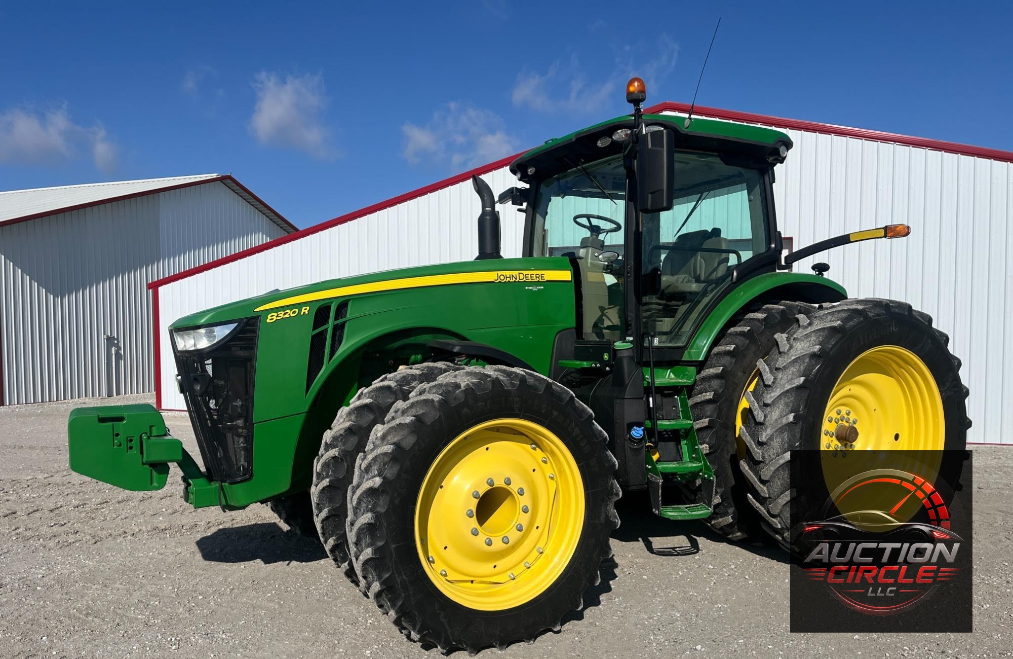 2019 John Deere 8320R