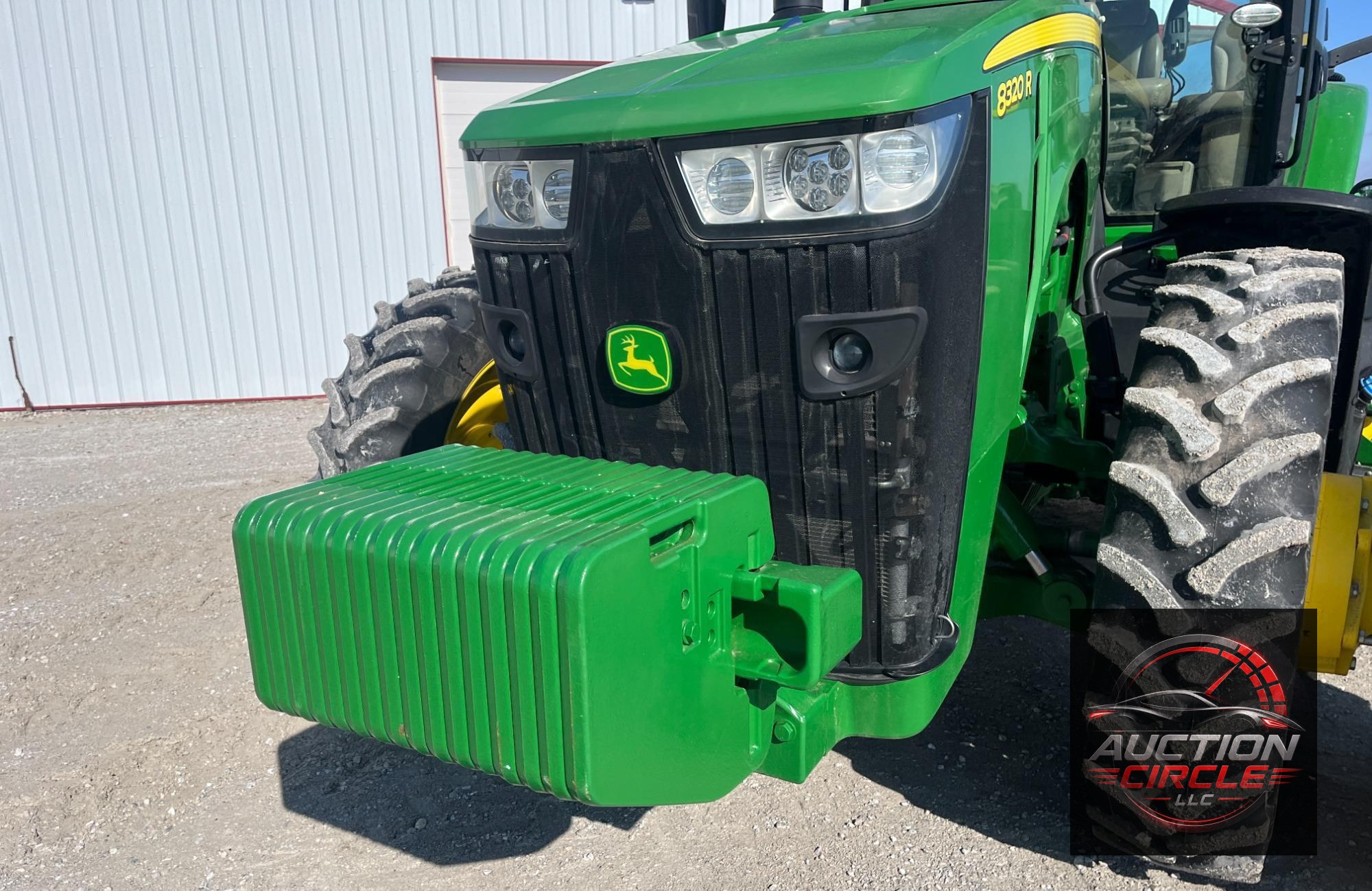 2019 John Deere 8320R