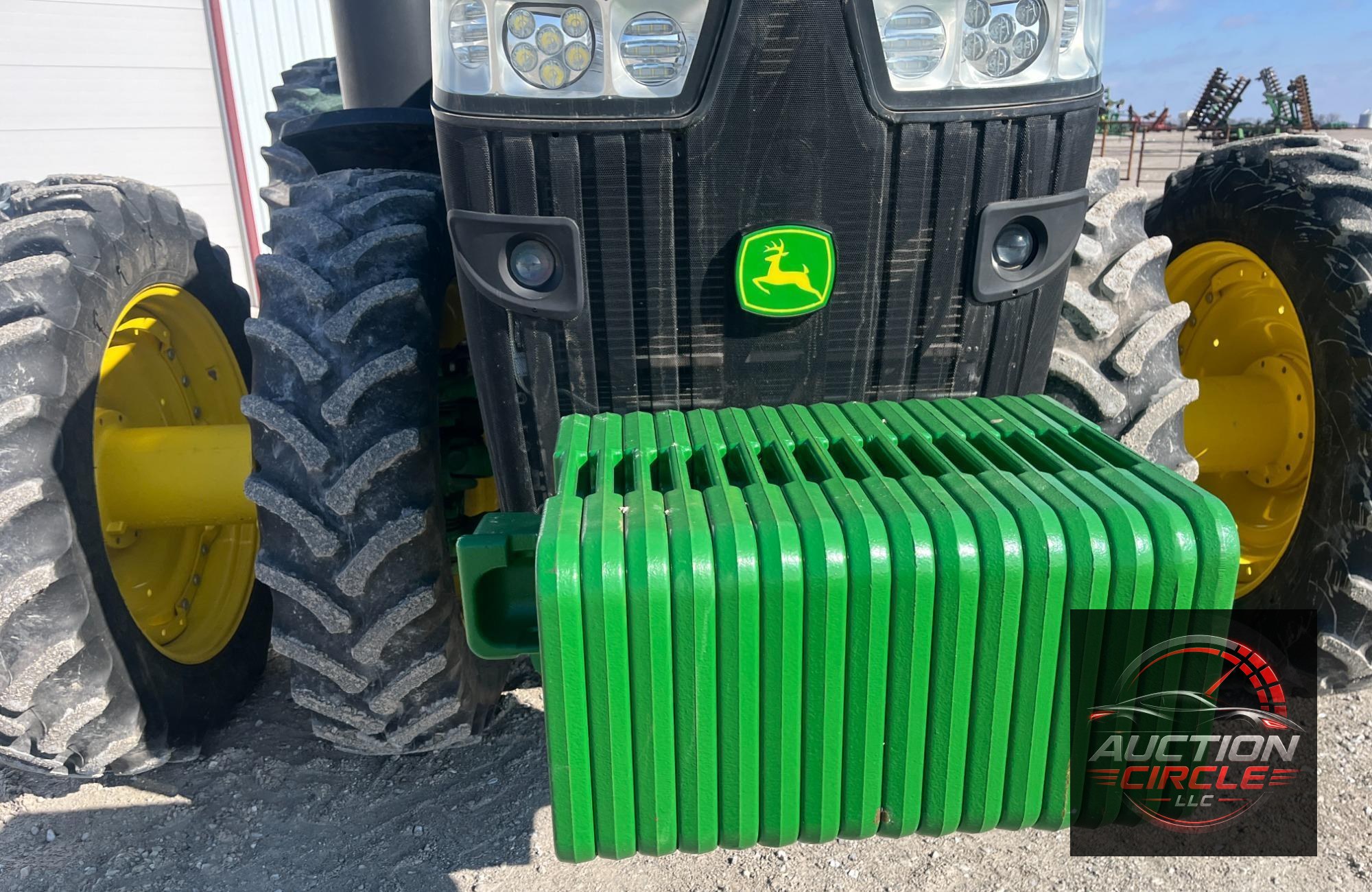 2019 John Deere 8320R